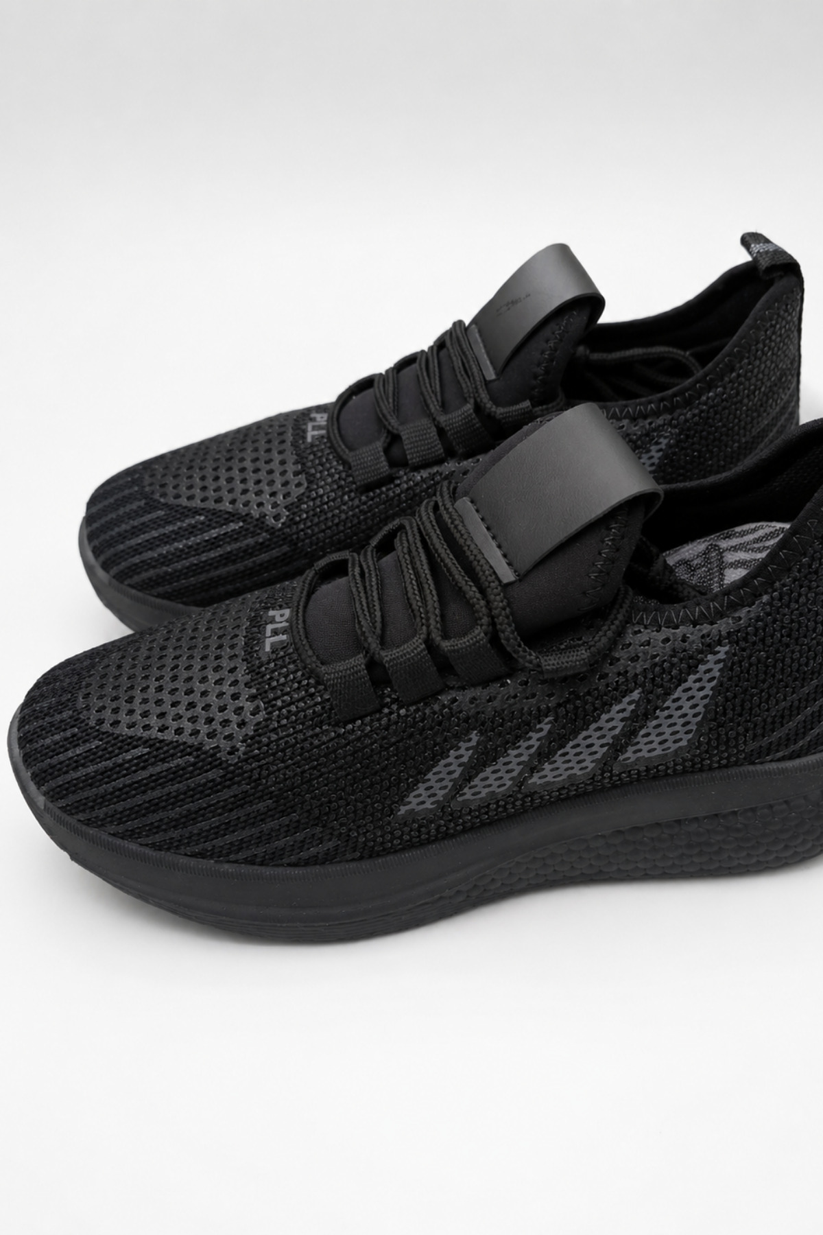 Encool Kadın Siyah Sneaker Spor Ayakkabı, Hafif ve Rahat Günlük Kullanım | Nefes Alabilen Fileli Yürüyüş Ayakkabısı görsel 3
