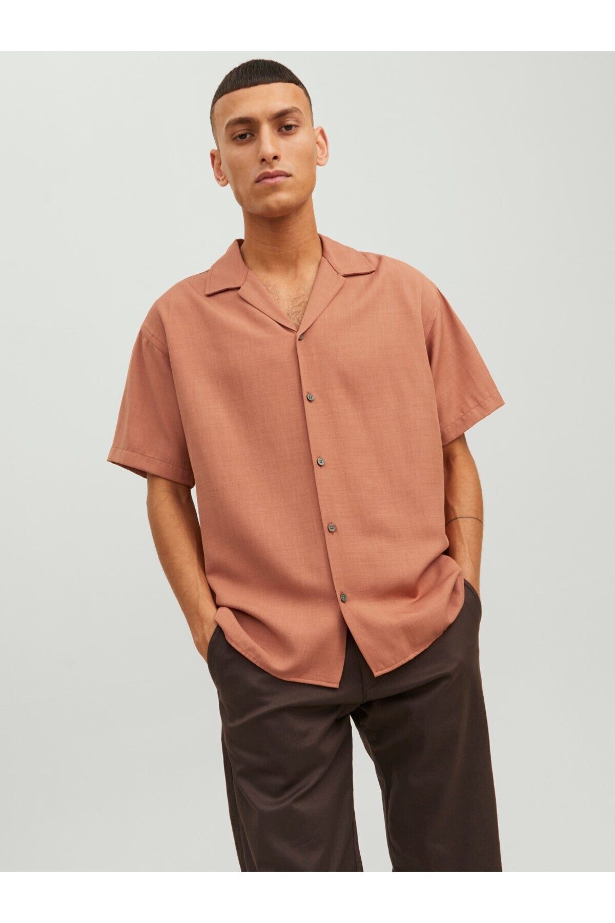 پیراهن مردانه جک اند جونز کد ۱۲۲۳۱۶۸۹ جک اند جونز پیراهن Jack & Jones