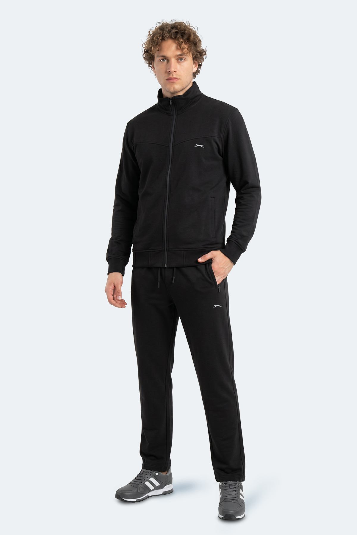 Slazenger BOOST GEAR Erkek Fermuarlı Dik Yaka Cepli Siyah Eşofman Takımı