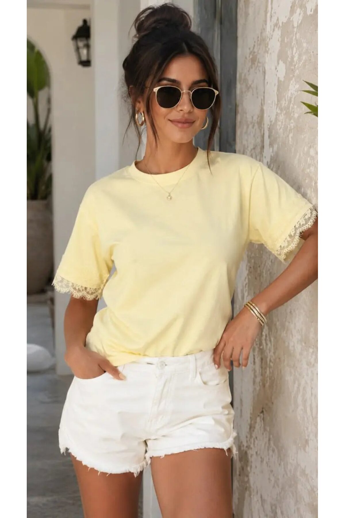 Park Karon Women's Crew Neck Lace Detail Lace-Up Back Combed Cotton Blouse 28076