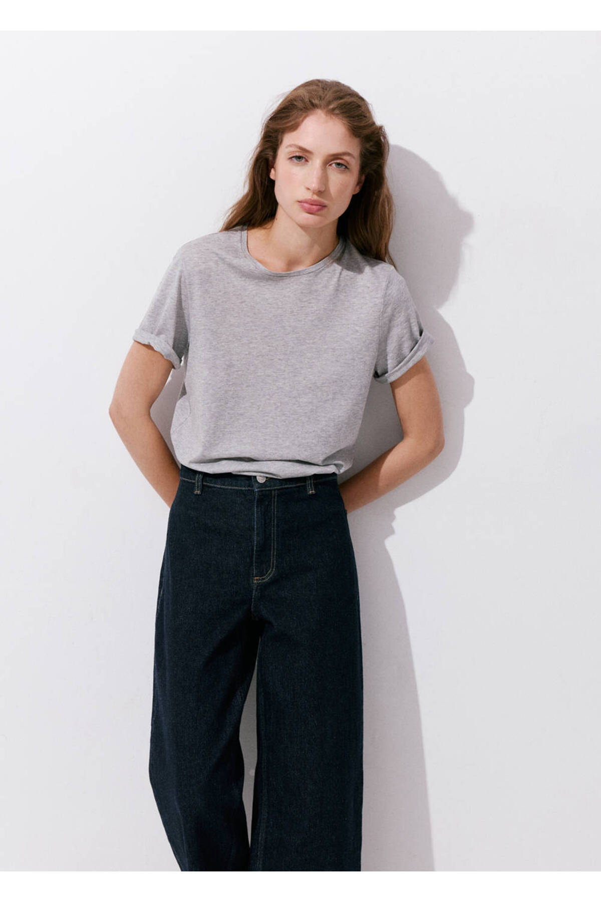 MANGO Woman Catherin yüksek belli culotte jean pantolon görsel 6