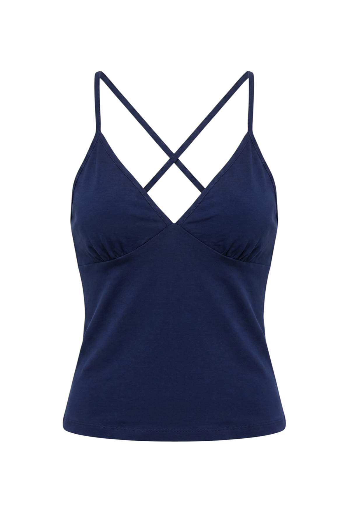 Trendyolmilla Lacivert Çizgili Fitted V Yaka İnce Askılı Kolsuz Pamuk Ribana Örme Bluz TWOSS26BZ00383
