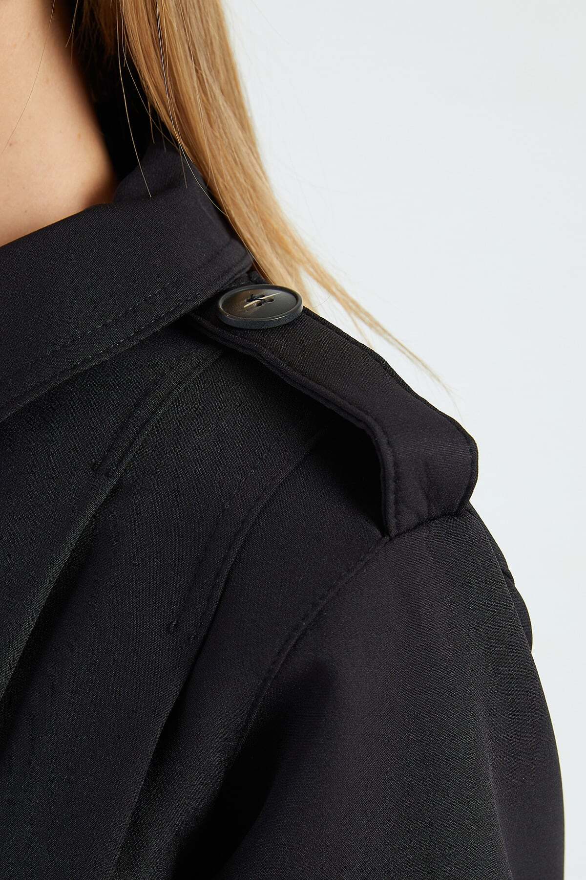 Fulla Moda Pileli Kruvaze Yaka Crop Trençkot görsel 6