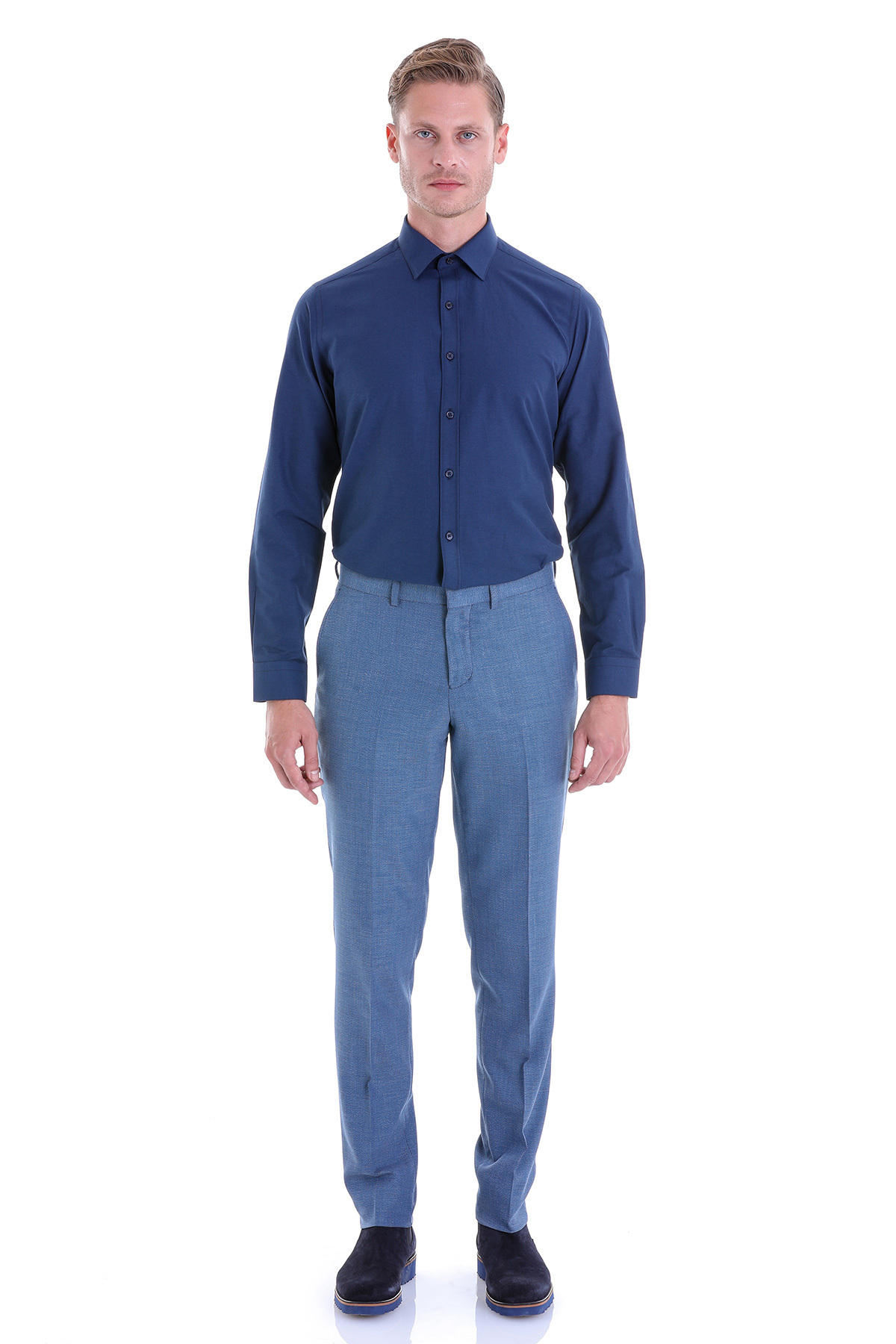 Lacivert Slim Fit Düz Pamuklu Slim Yaka Uzun Kollu Klasik Gömlek — سرمه‌ای 20D190000111 — تصویر 6 از 8