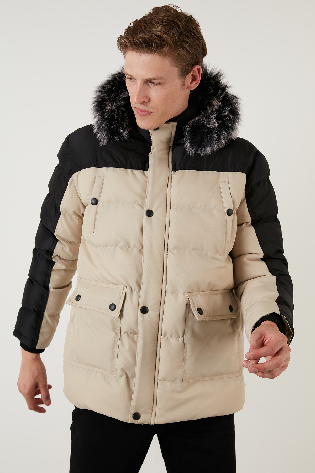 کاپشن مردانه باریک و پددار با کلاه خز مصنوعی قابل جدا شدن (MONT 5760076) — مشکی — تصویر 3 از 6