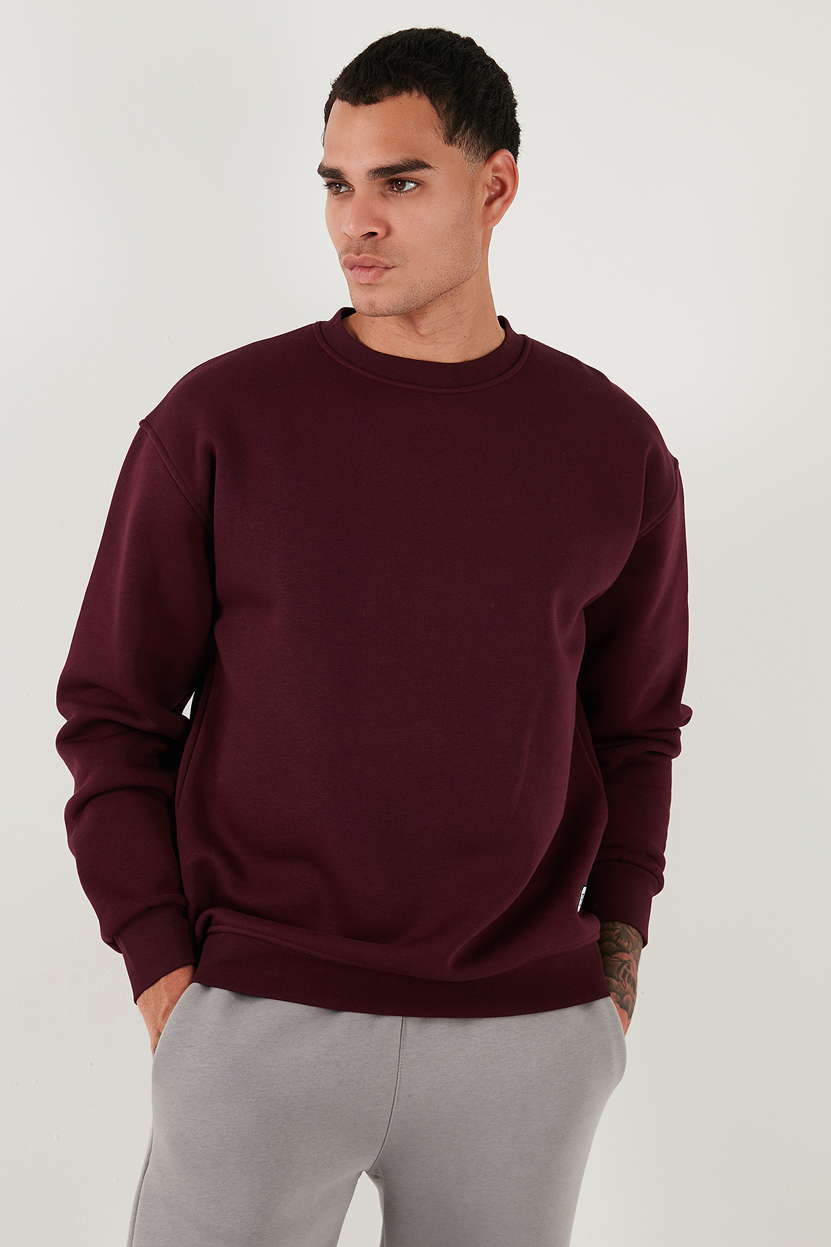 Buratti Regular Fit Bisiklet Yaka Pamuklu İçi Tüylü Yumuşak Şardonlu Sweat Erkek SWEAT 5905255 görsel 3