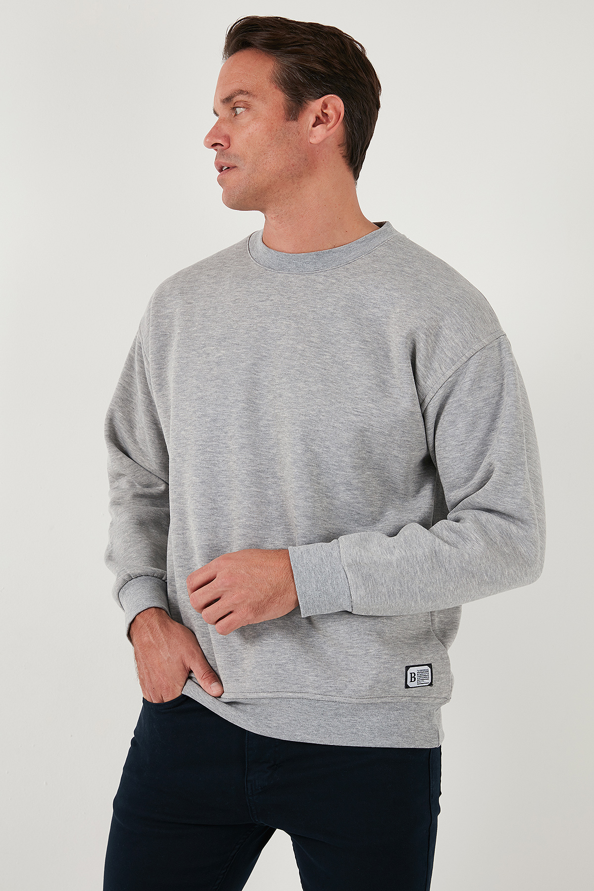 Buratti Regular Fit Bisiklet Yaka Pamuklu İçi Tüylü Yumuşak Şardonlu Sweat Erkek SWEAT 5905255 görsel 6