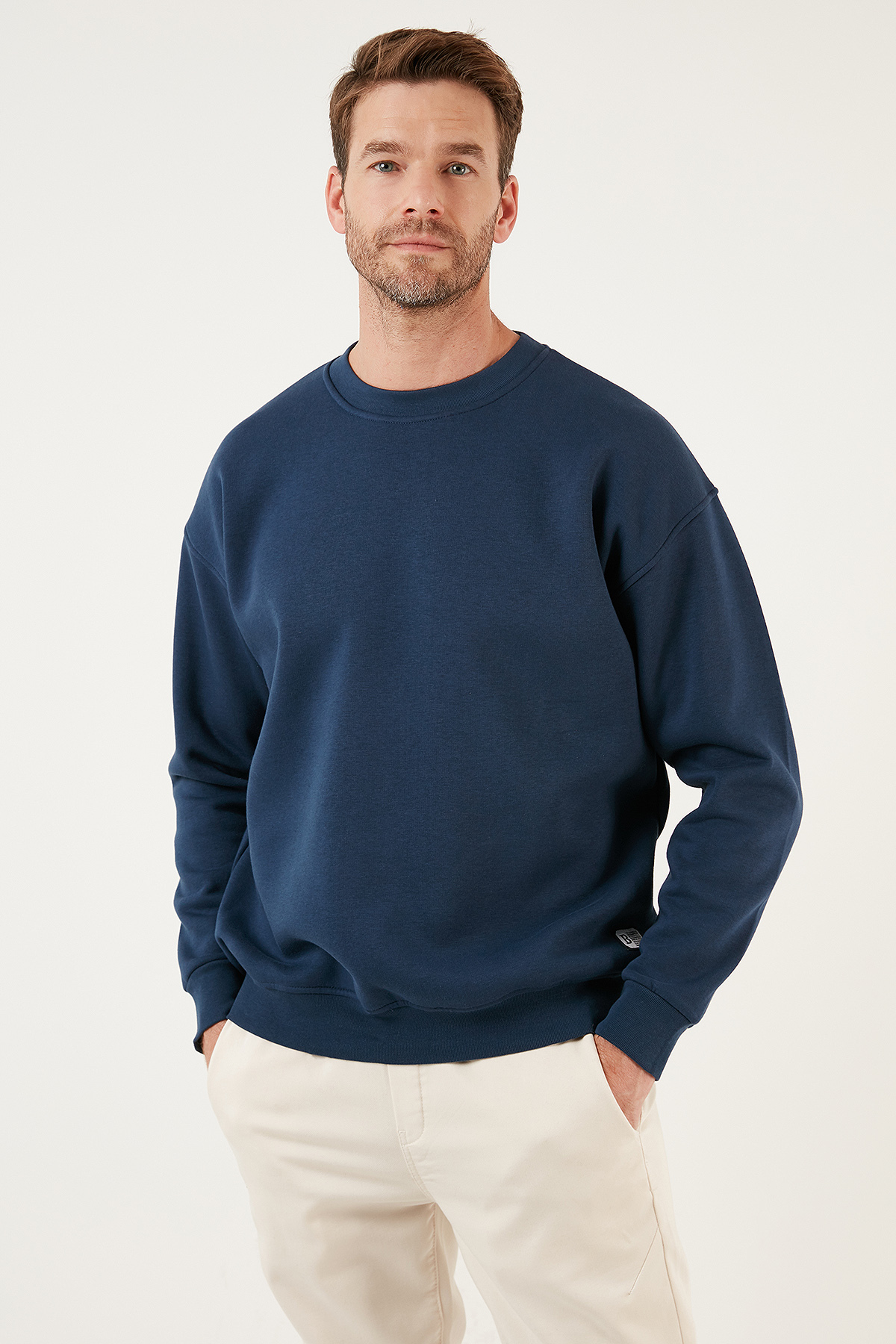 Buratti Regular Fit Bisiklet Yaka Pamuklu İçi Tüylü Yumuşak Şardonlu Sweat Erkek SWEAT 5905255 görsel 3