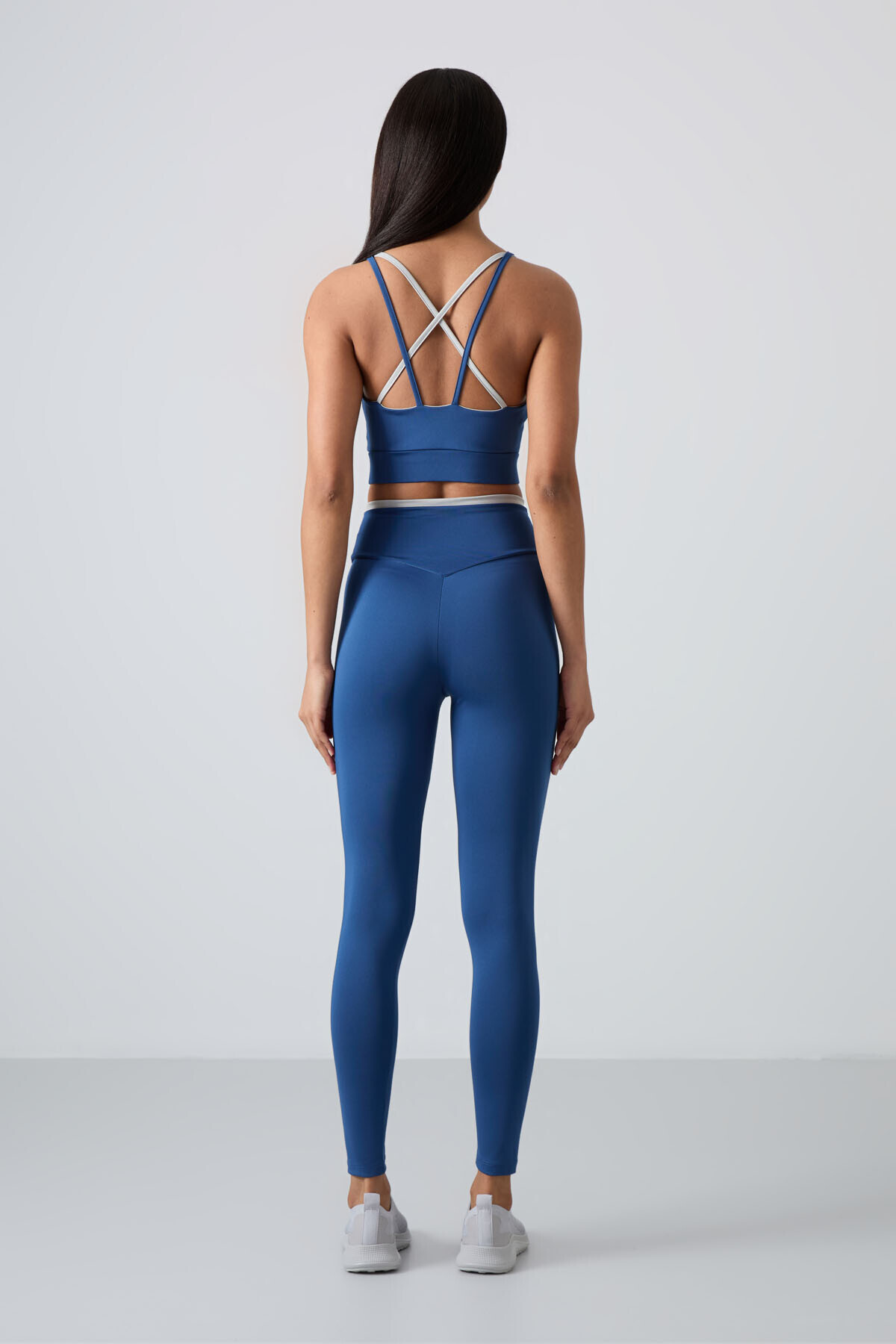 TOMMY LIFE Parlament Esnek Standart Fit Performans Kadın Tayt Takım - 95333 görsel 8