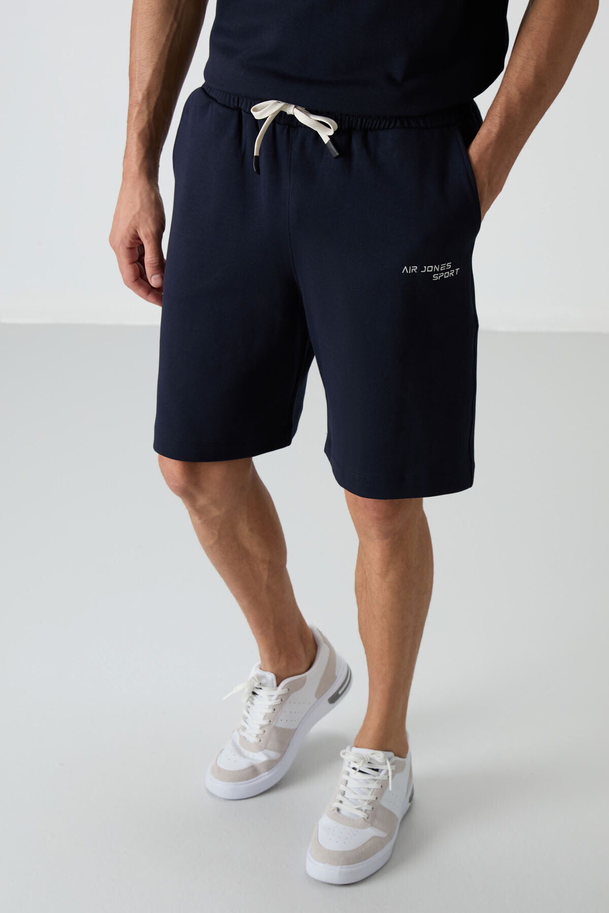 Lacivert Pamuklu Kalın Yumuşak Dokulu Oversize Fit Nakışlı Erkek Şort Takım - 85250 — رنگارنگ A15ER-85250 — تصویر 8 از 9