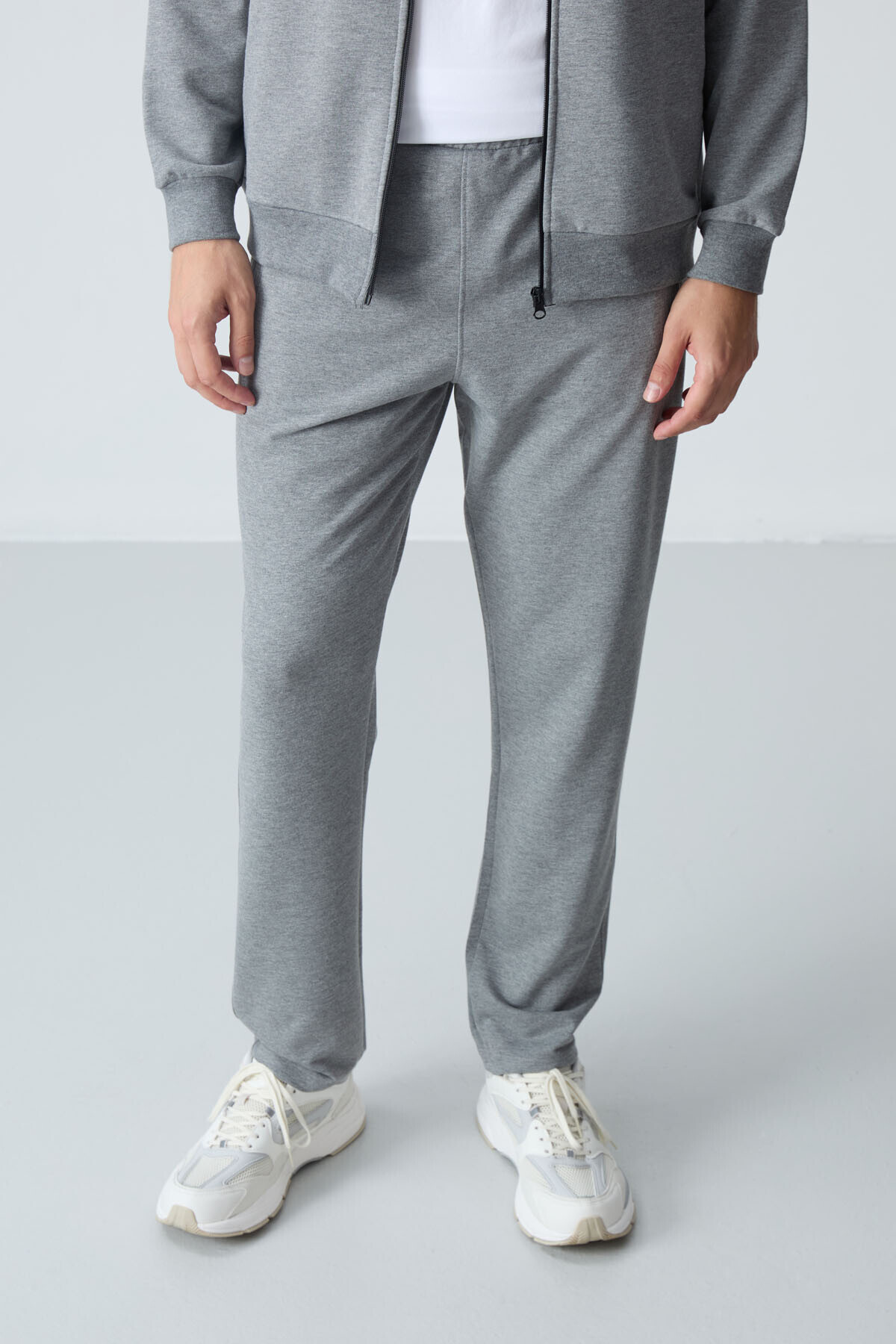 Gri Melanj Pamuklu Kalın Yumuşak Dokulu Comfort Fit Basic Erkek Eşofman Takım - 85260 — رنگارنگ T15ER-85260 — تصویر 6 از 9