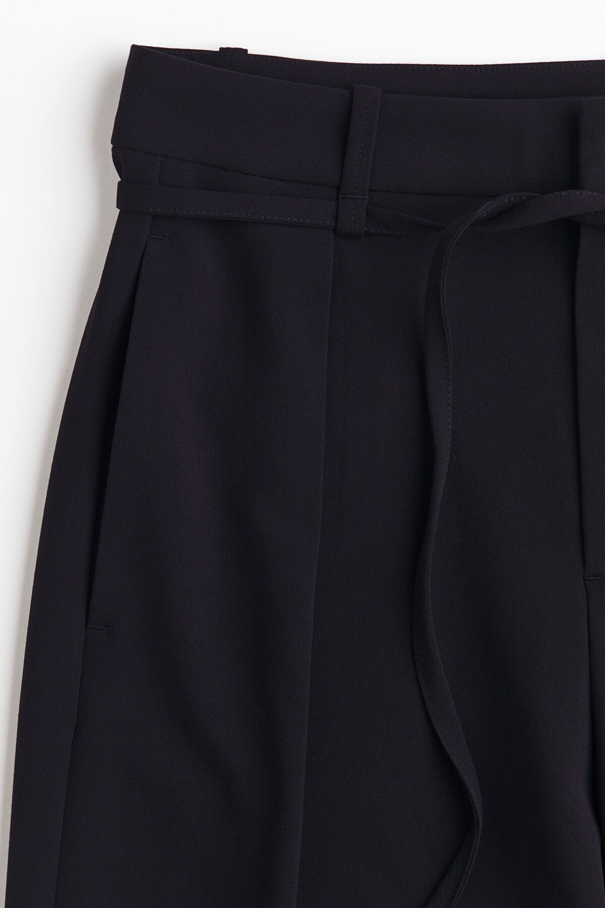H&M Pileli ve Kuşaklı Pantolon görsel 6