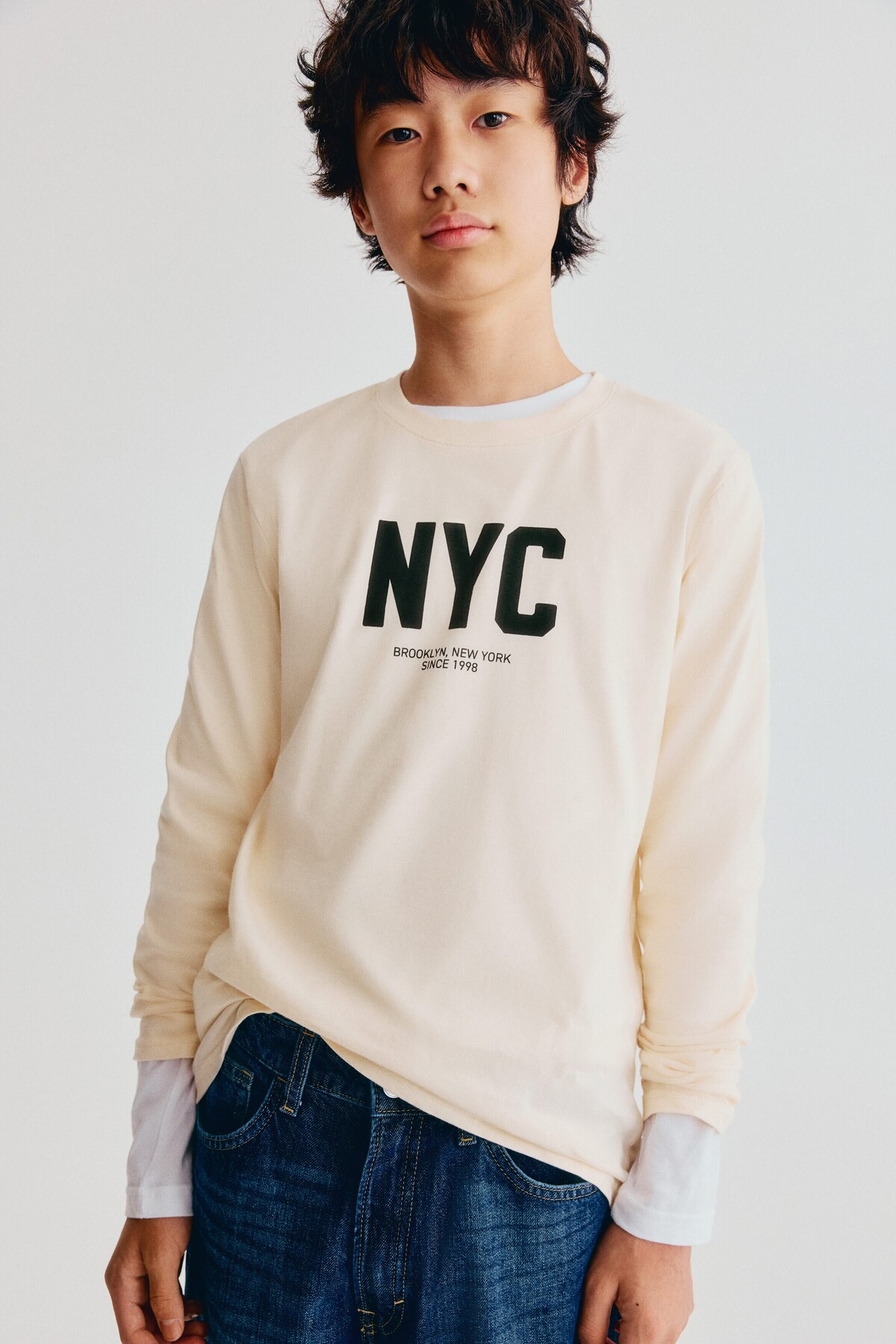 تی‌شرت آستین بلند طرح‌دار اچ اند ام تی شرت H&M