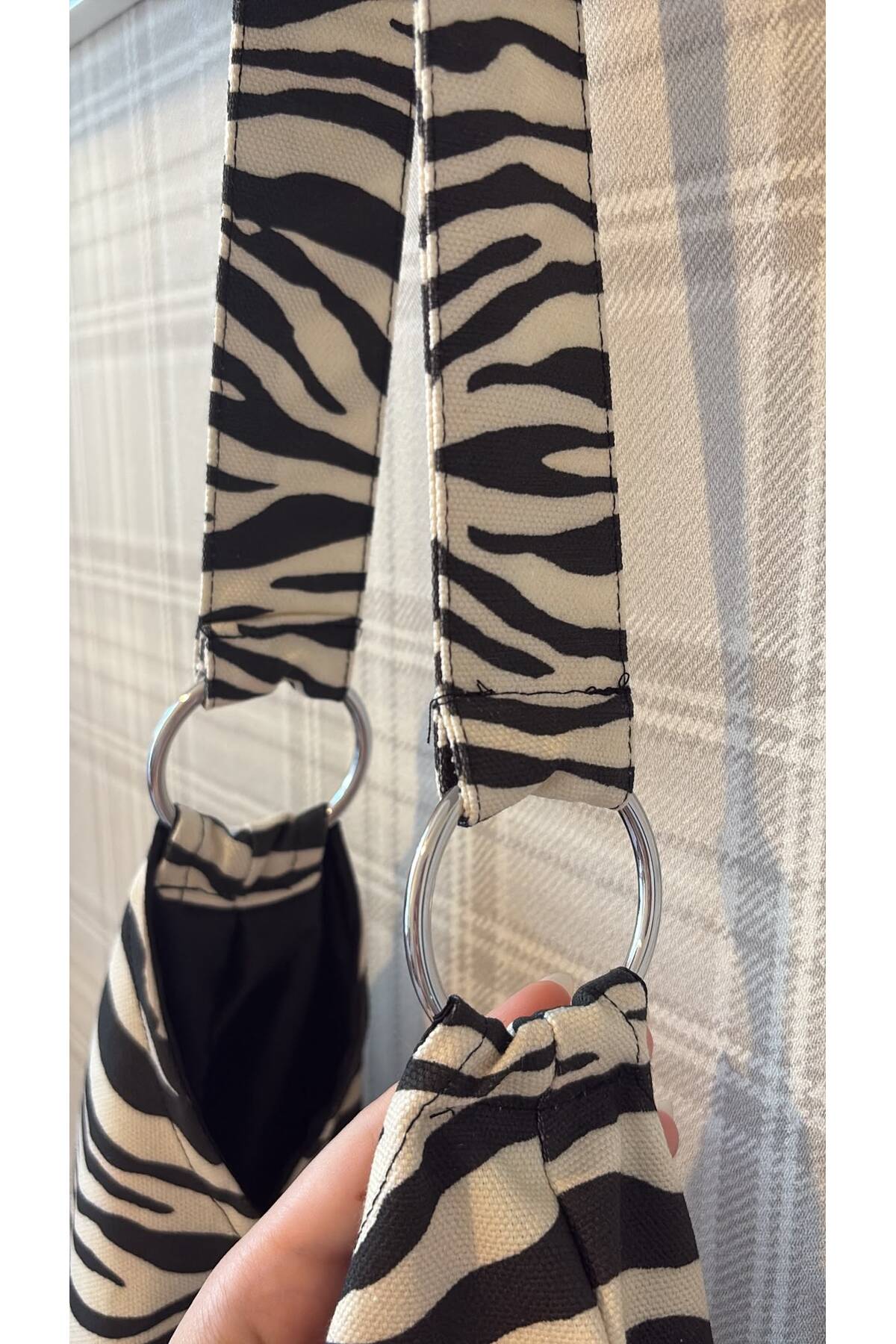 MUTE BAG Zebra Desen / Zebra Desen Omuz Çantası (28*49) görsel 4