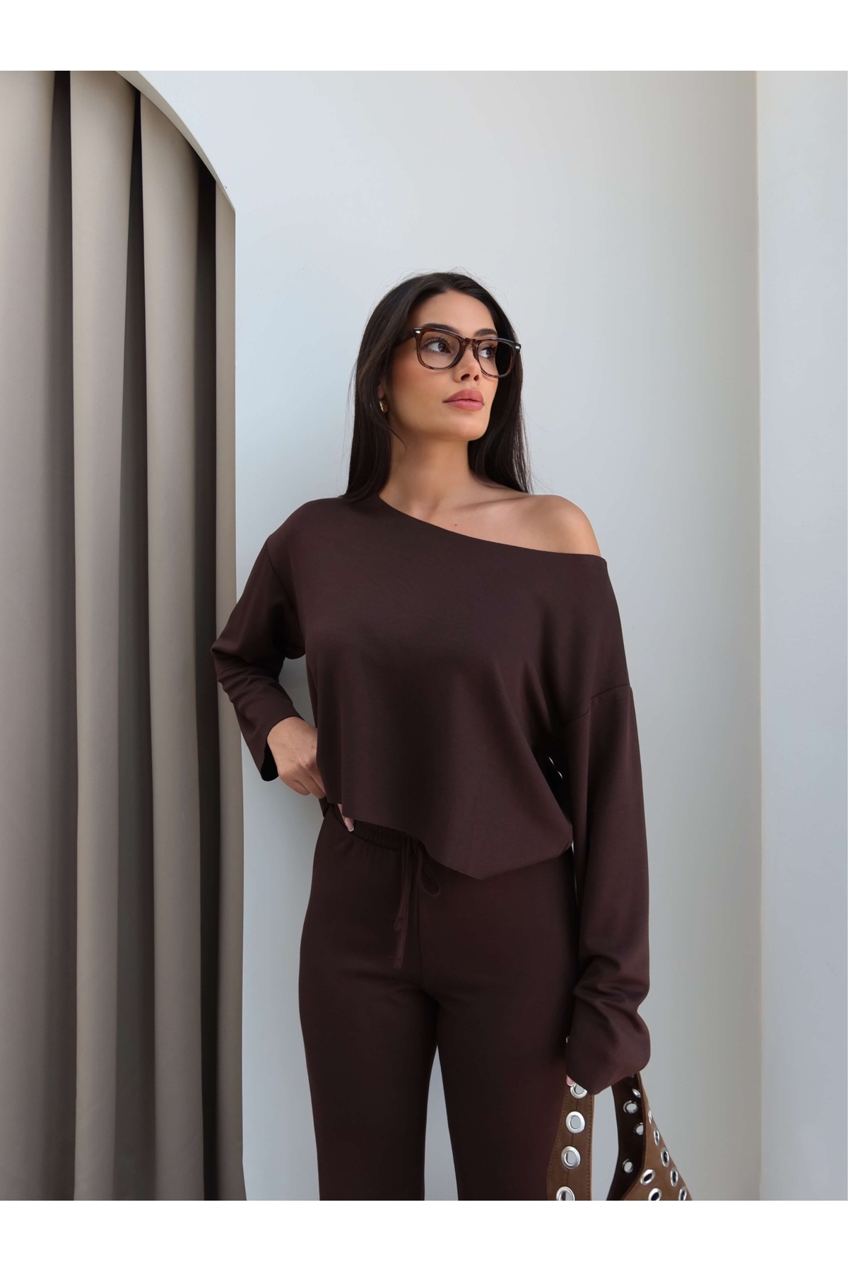 ست لباس ورزشی مدال یقه قایق 2