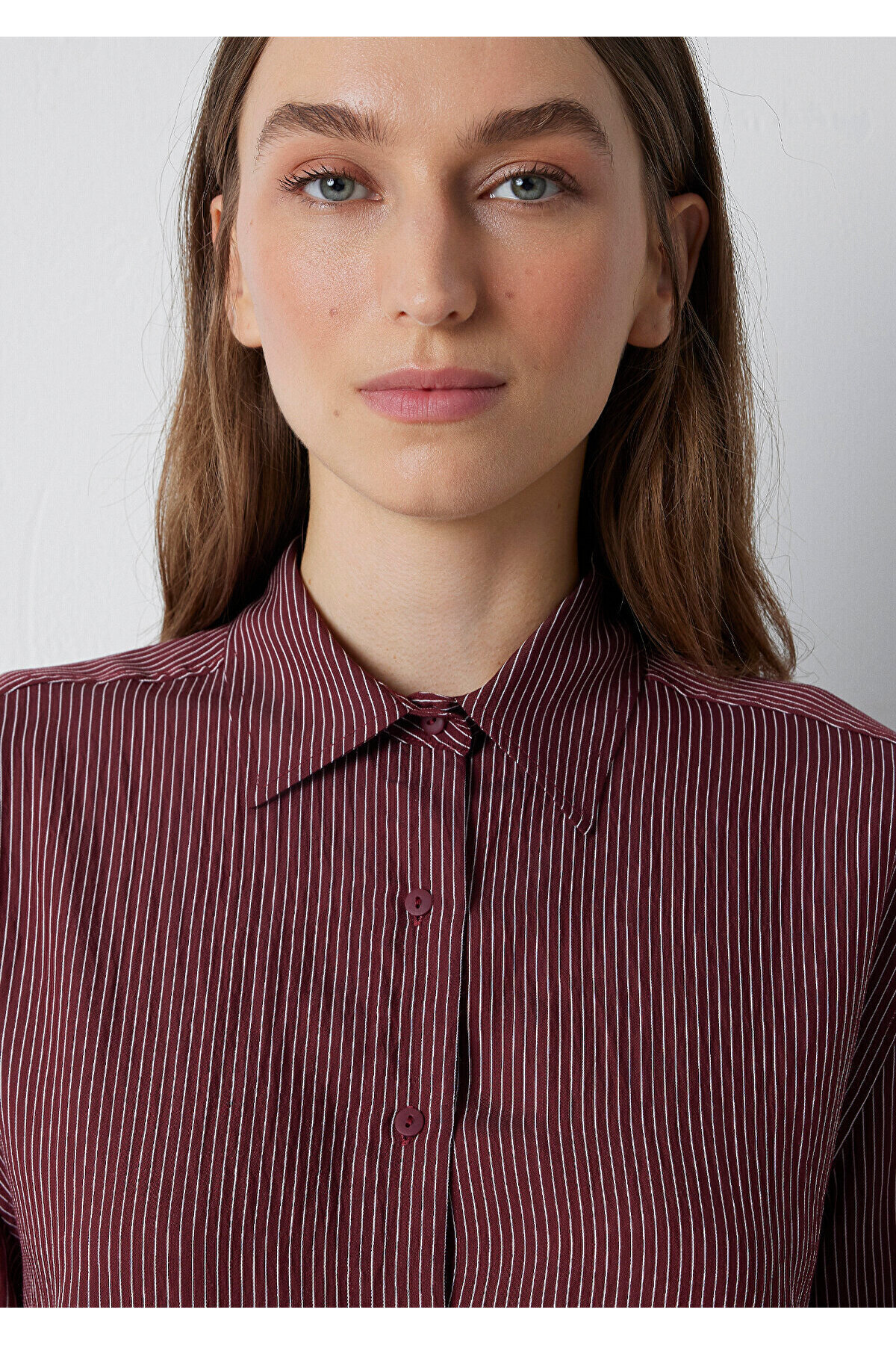UZUN KOLLU GÖMLEK Zinfandel Stripe — زرشکی M1210683-91627 — تصویر 6 از 7