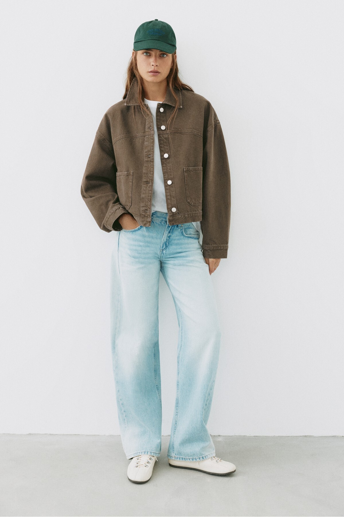 Pull & Bear Boxy kesim denim ince ceket görsel 3