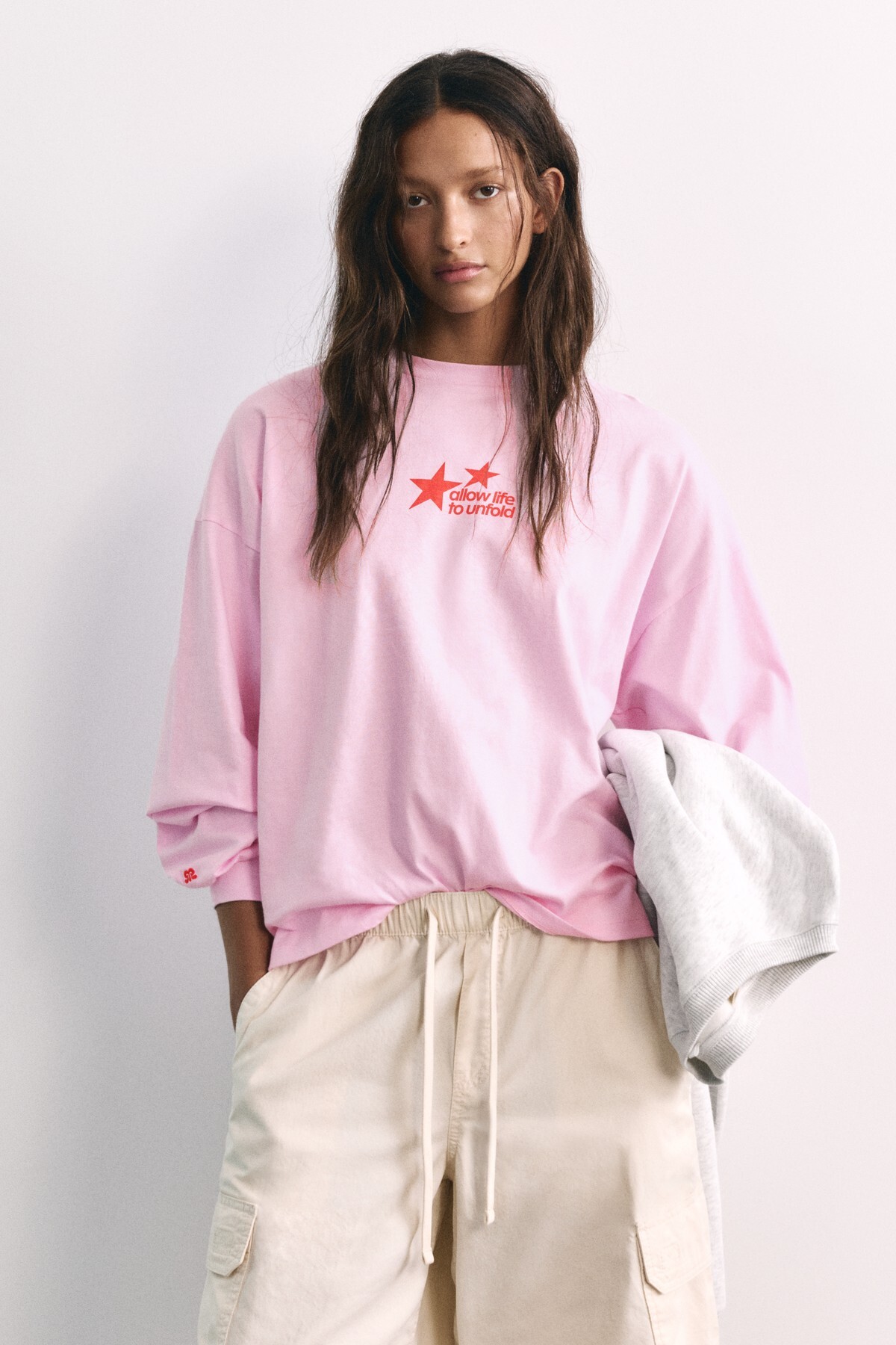 Pull & Bear Yıldız grafikli oversize tişört