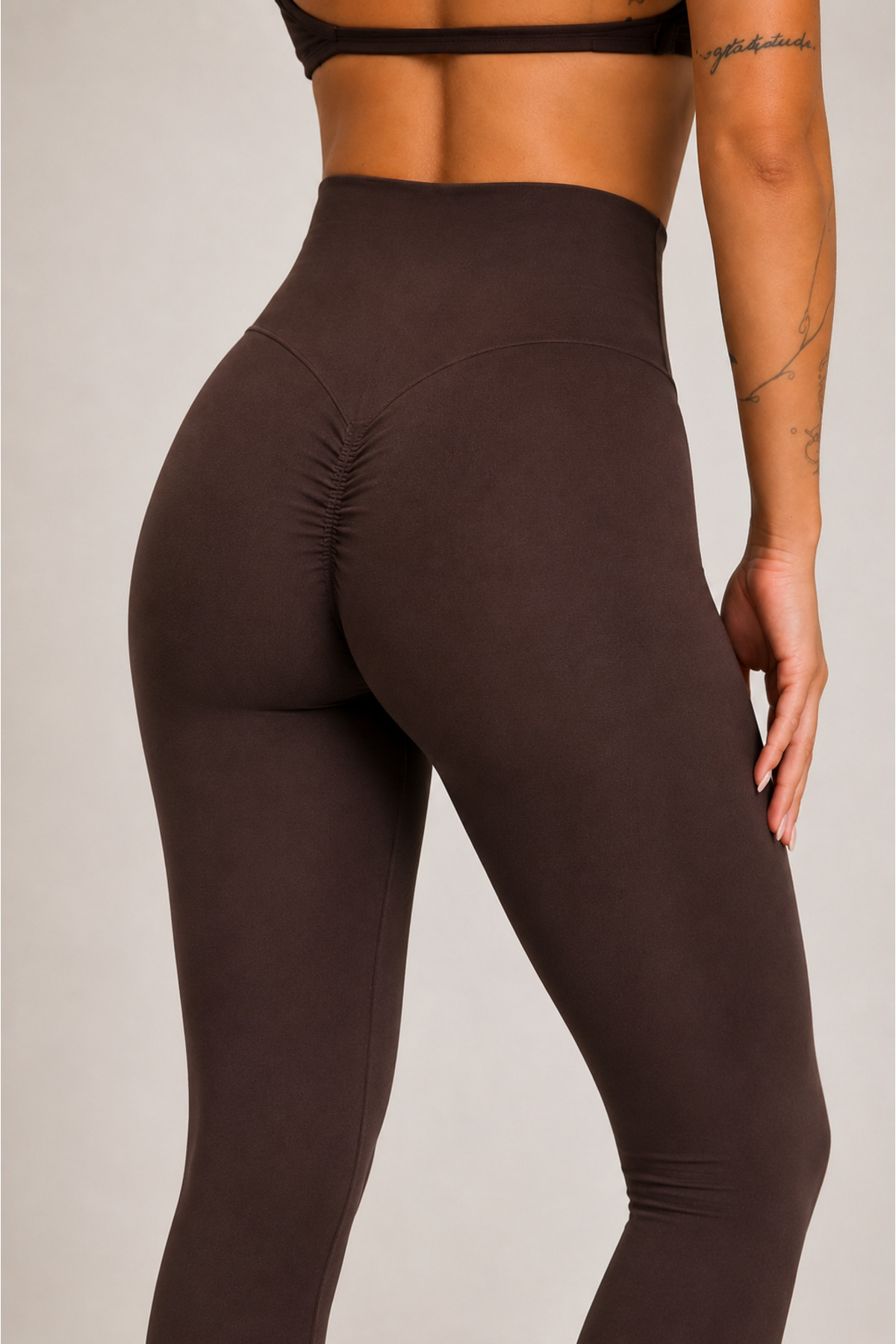 FOREVER MORE Milene Model Yüksek Bel Toparlayıcı Büzgü Detaylı Push Up Seamless Tayt görsel 4