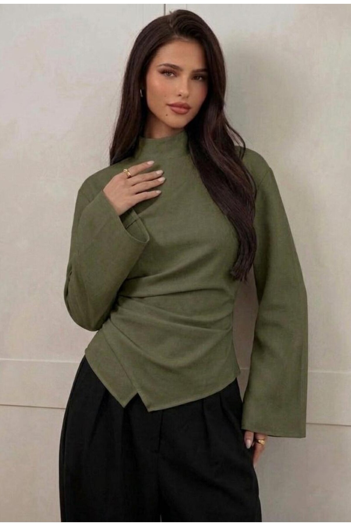Moda Lounge Dik Yaka Drape Detaylı İspanyol Kollu Şık Bluz görsel 3