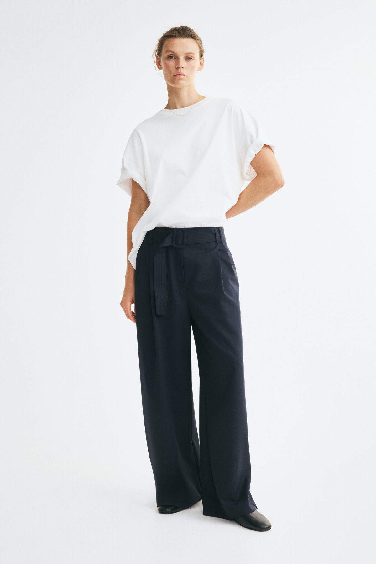 H&M Kemerli Şık Pantolon