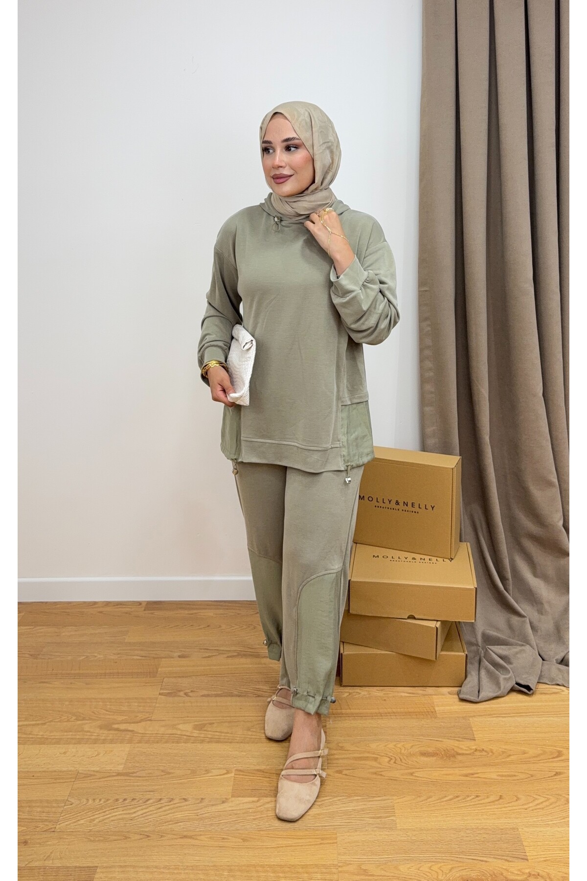 Khaki