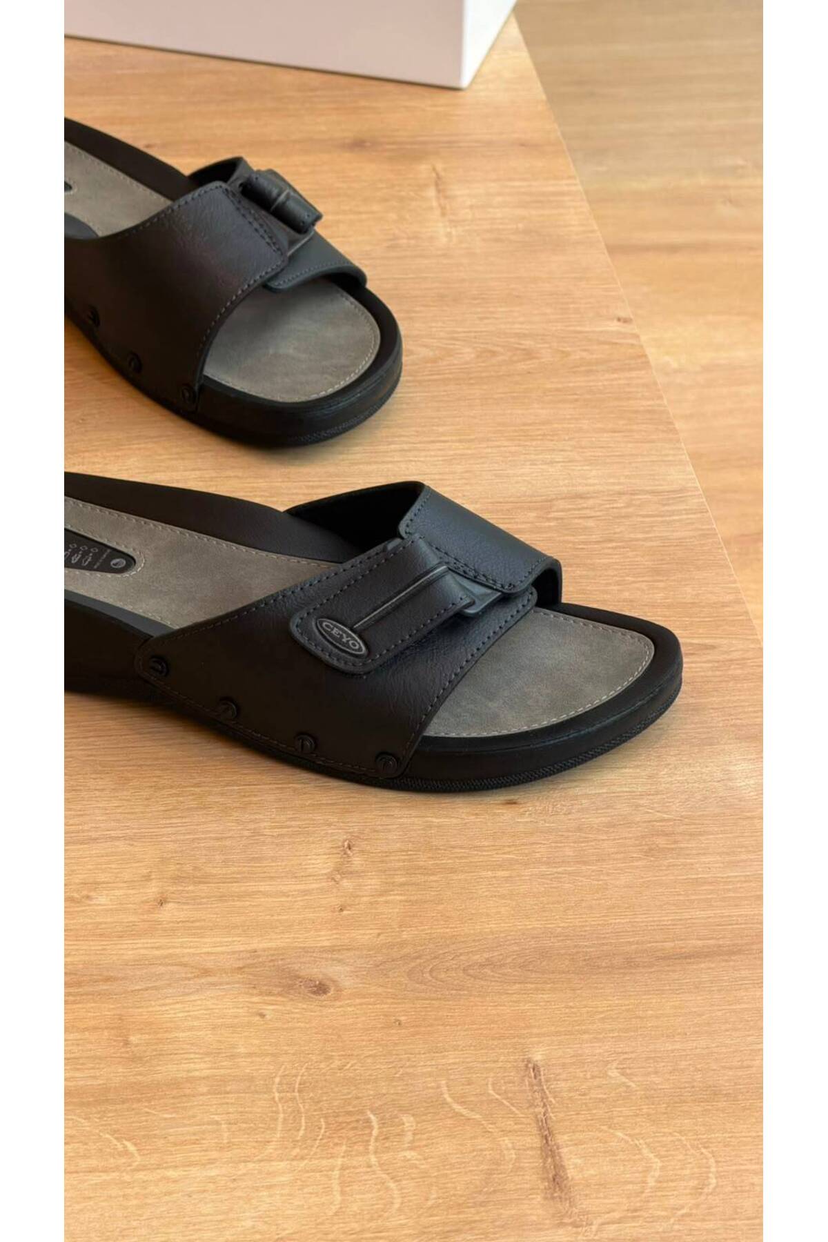 Ceyo 3000-2 Siyah 40-45 Erkek Anatomik Terlik görsel 3