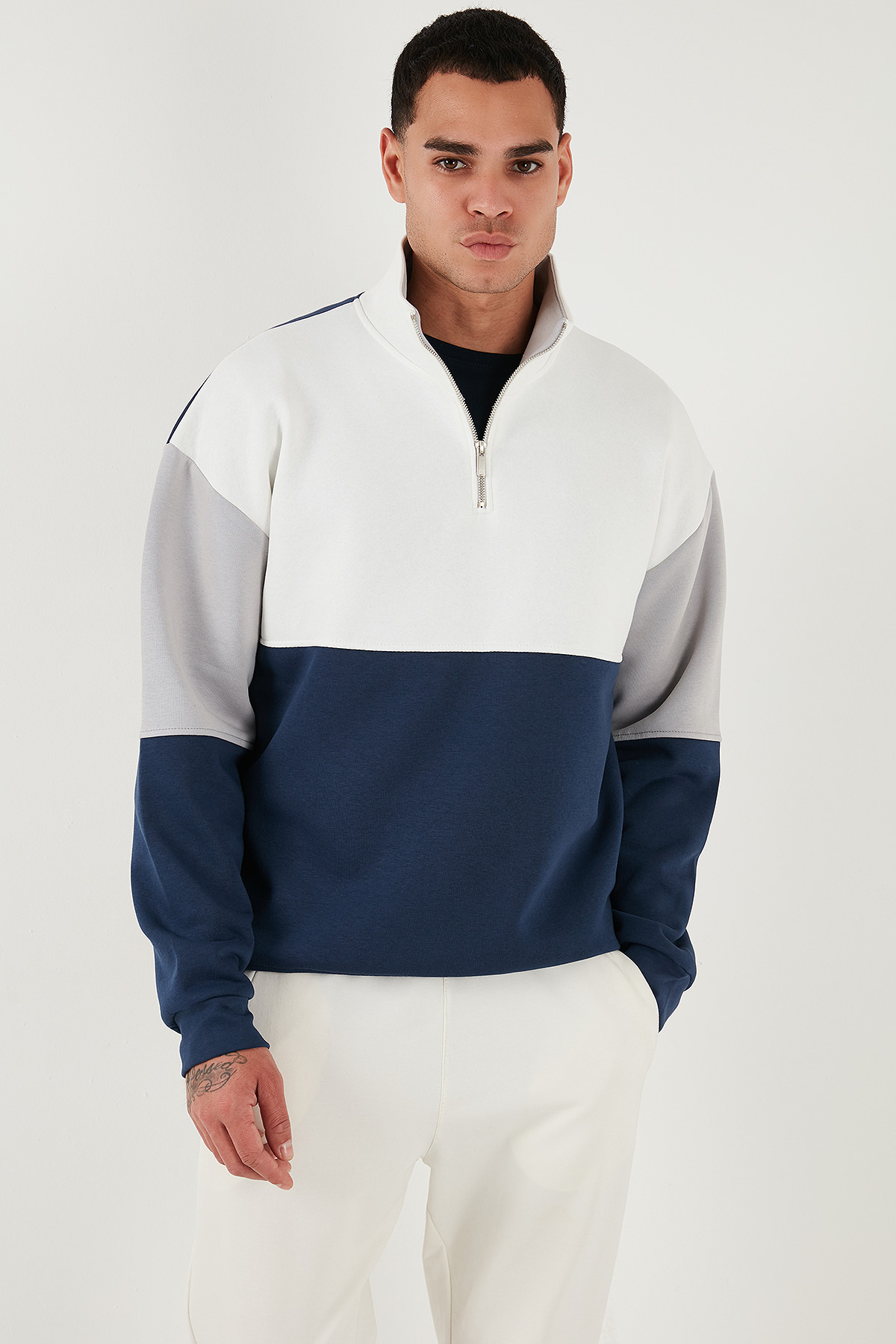 Buratti Renk Bloklu Regular Fit Yarım Fermuarlı Dik Yaka Sweat Erkek SWEAT 5905719 görsel 4