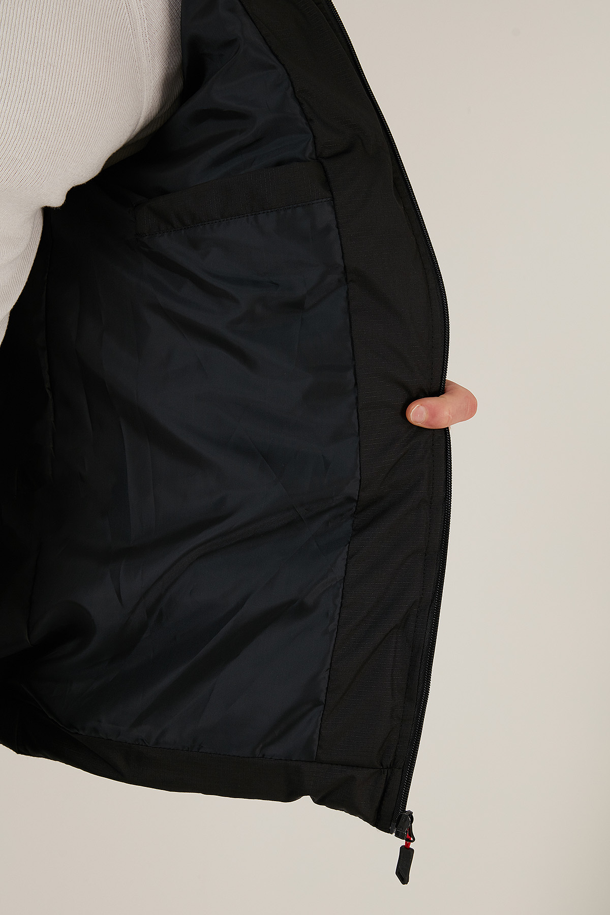 Kapüşonlu Fermuarlı Cepli Slim Fit Mont Erkek Mont 6490001 — مشکی — تصویر 6 از 7