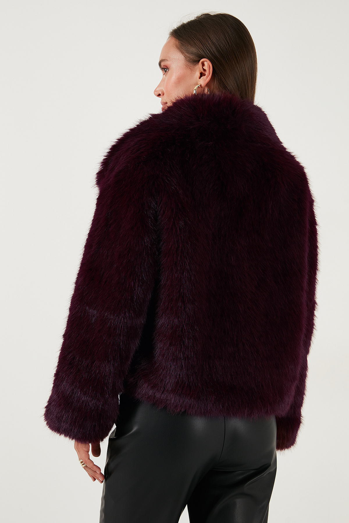 Lela Oversize Fit Gömlek Yaka Cepli Astarlı Kürk Mont KÜRK 497BERRY görsel 6