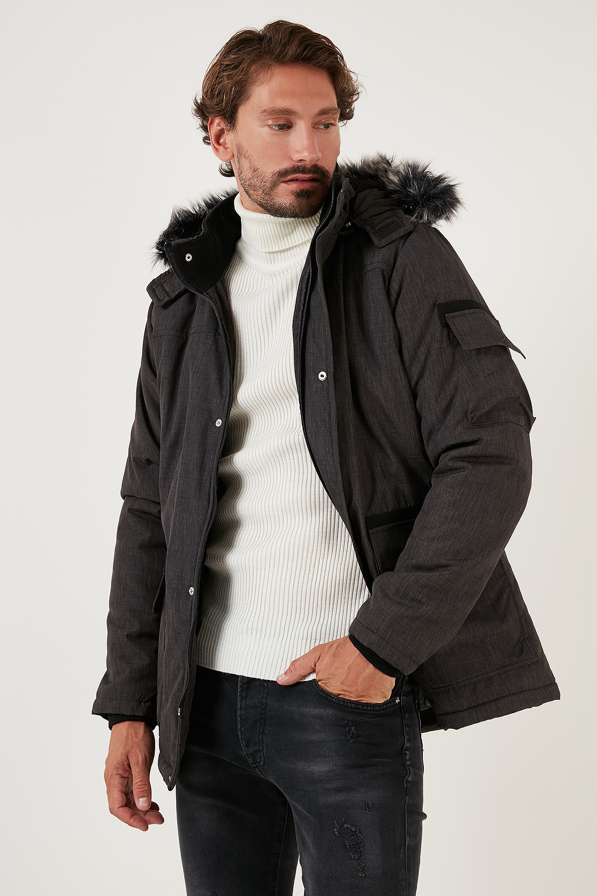 Buratti Peluş Astarlı Suya ve Rüzgara Dayanıklı Soğuk Geçirmez Slim Fit Mont Erkek MONT 5711051 görsel 3