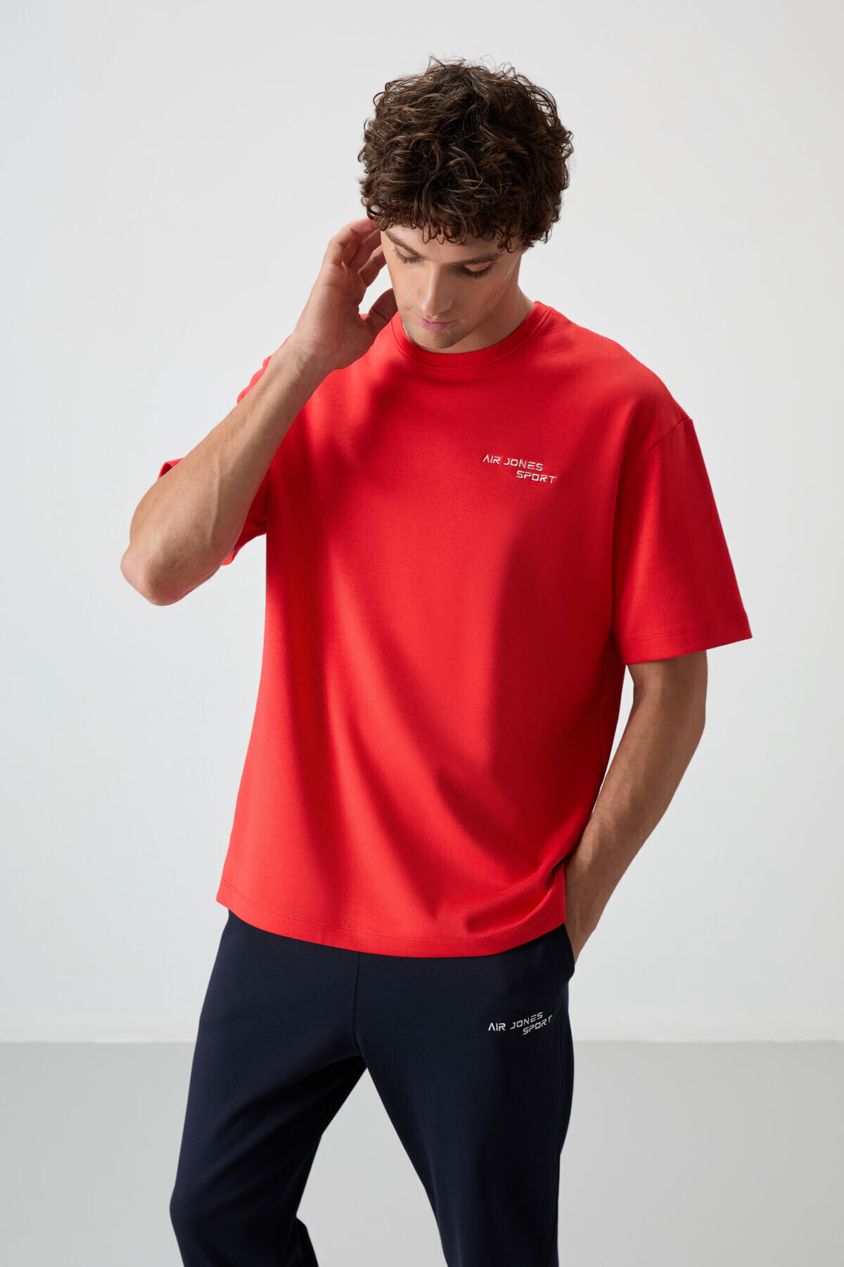 Fiesta - Lacivert Pamuklu Kalın Yumuşak Dokulu Oversize Fit Nakışlı Erkek Eşofman Takım - 85252 — قرمز A15ER-85252 — تصویر 3 از 9