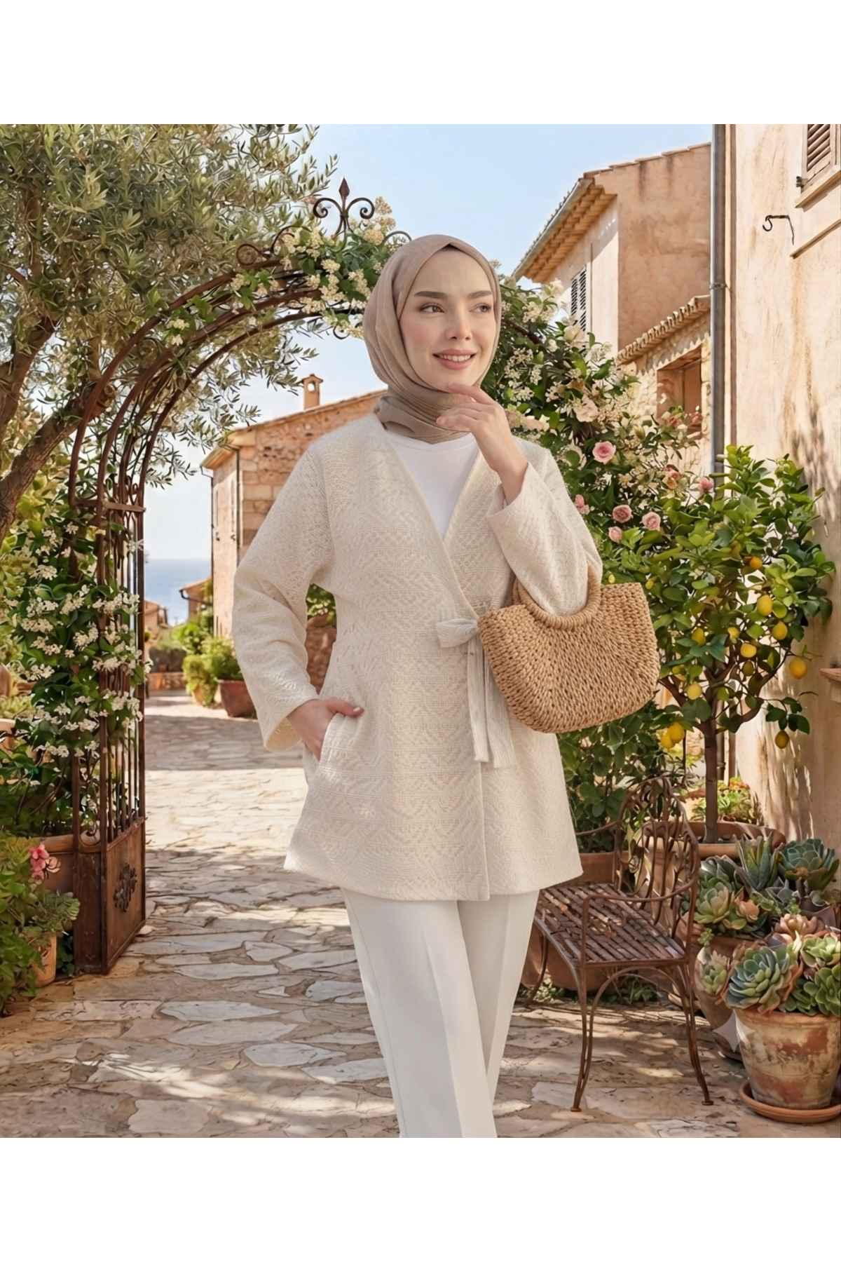 lillia kids Bej Dantel Pens Detaylı Kimono Ceket - Beli Bağlamalı Vintage Tasarım görsel 2