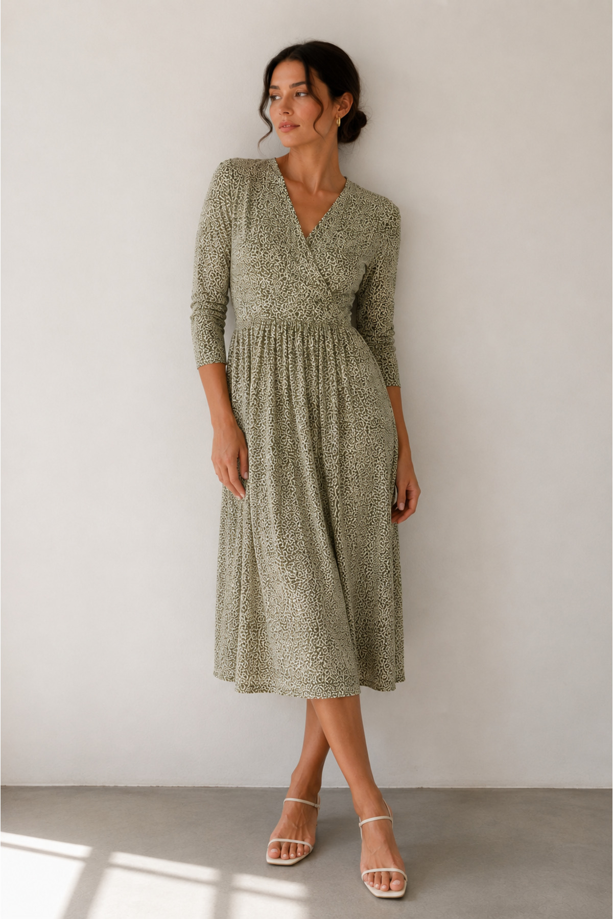 bb butik basic Desenli Kruvaze Yaka Midi Elbise PL3547 görsel 3