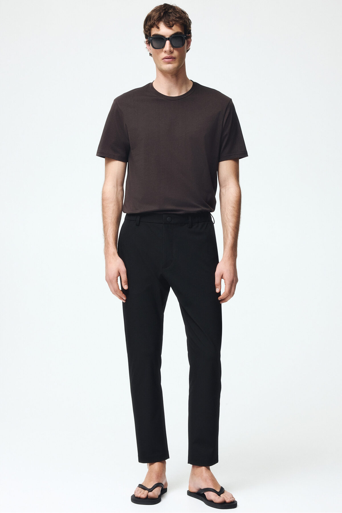 اسلیم فیت، چینو کامفورت فیت اچ اند ام شلوار H&M