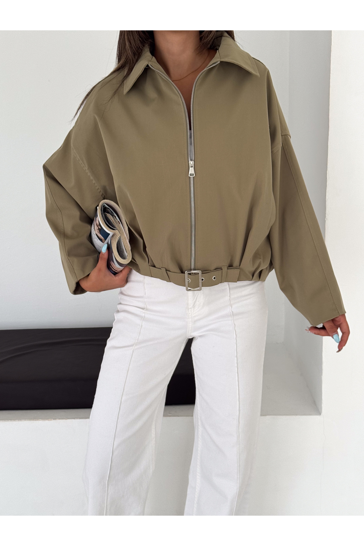 RosePearl Kadın Fermuarlı Düşük Omuz Oversize Bomber Ceket görsel 4