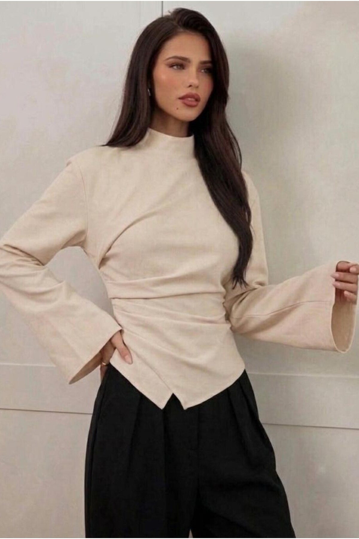 Moda Lounge Dik Yaka Drape Detaylı İspanyol Kollu Şık Bluz görsel 3