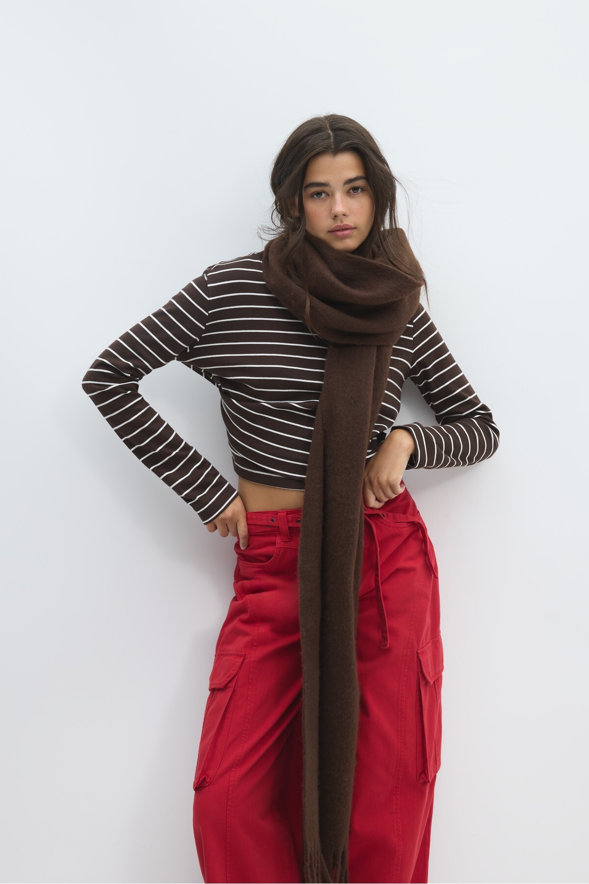 Stradivarius Orta boy basic atkı görsel 4