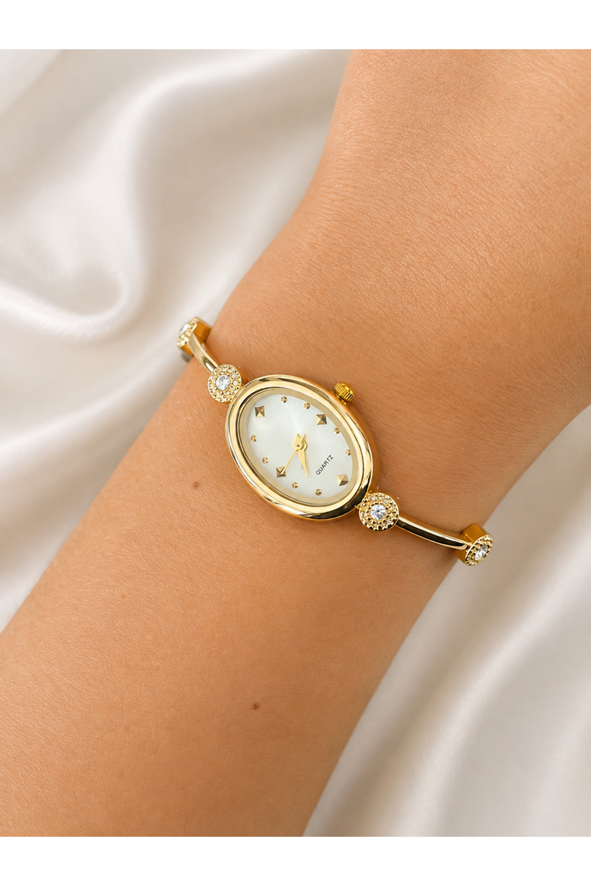 Twelve Kadın Kol Saati / Gold Bracelet Series görsel 3