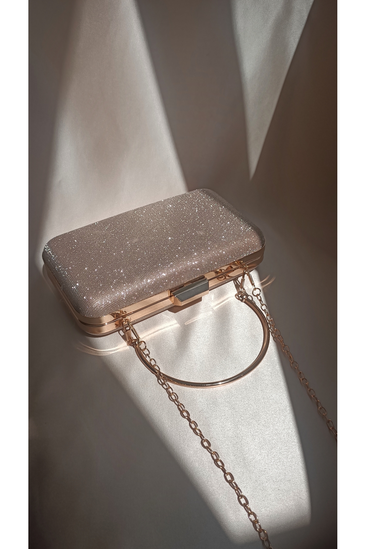 Gül karatekin gk Kadın Rose Gold Kumsim ( İthl SİM DÖKMEYEN) Ekstra Zincirli ve Çıkarılabilir Tutma Saplı Şık Abiye Portföy Çanta görsel 3
