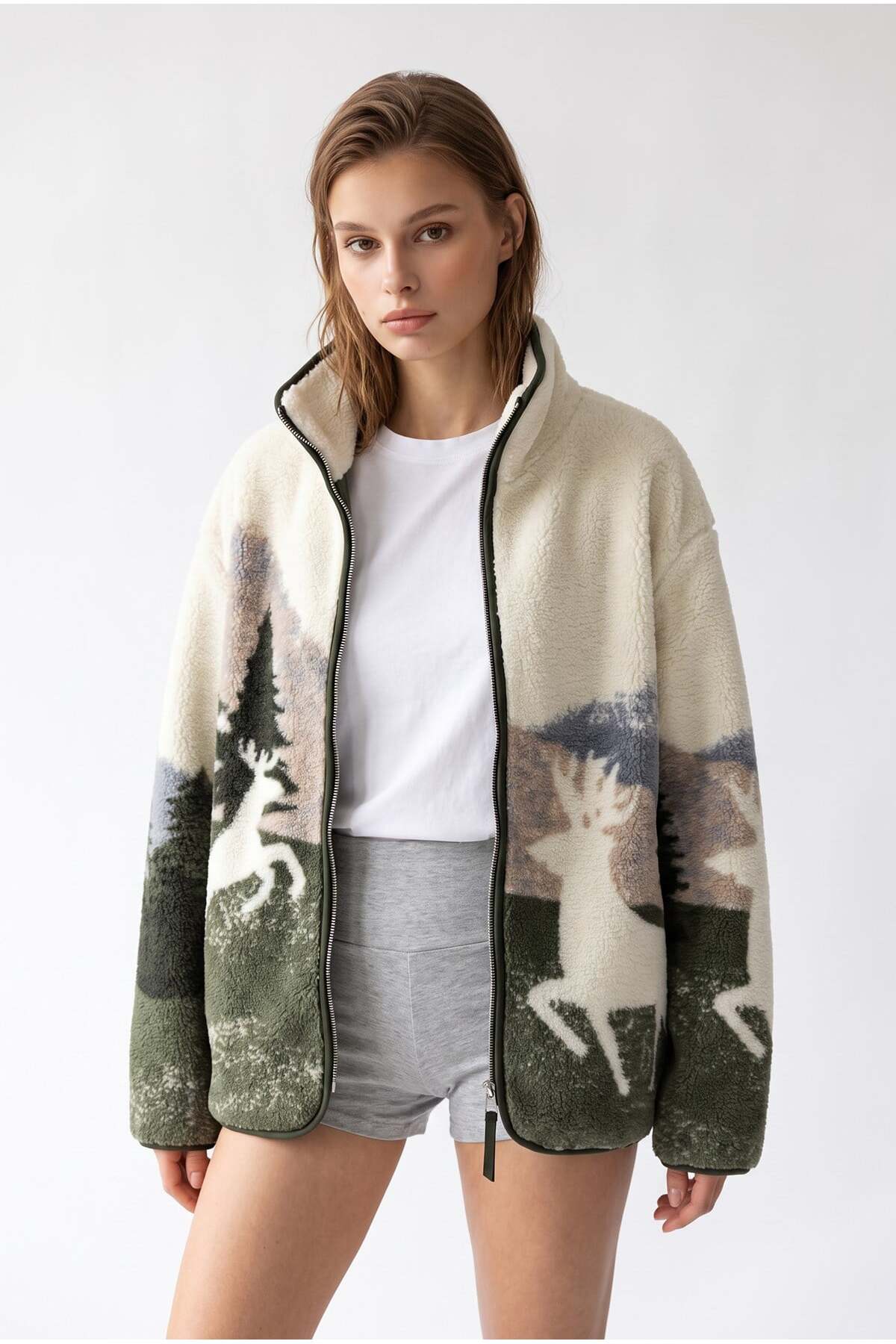 Mixray 4981 Kadın Geyik ve Orman Desenli Cepli Yumuşak Dokulu Polar Sweatshirt