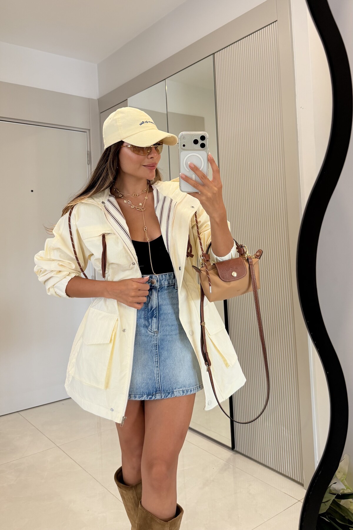 Gizem Ecemiş Raine Oversize Kapüşonlu Yağmurluk görsel 3