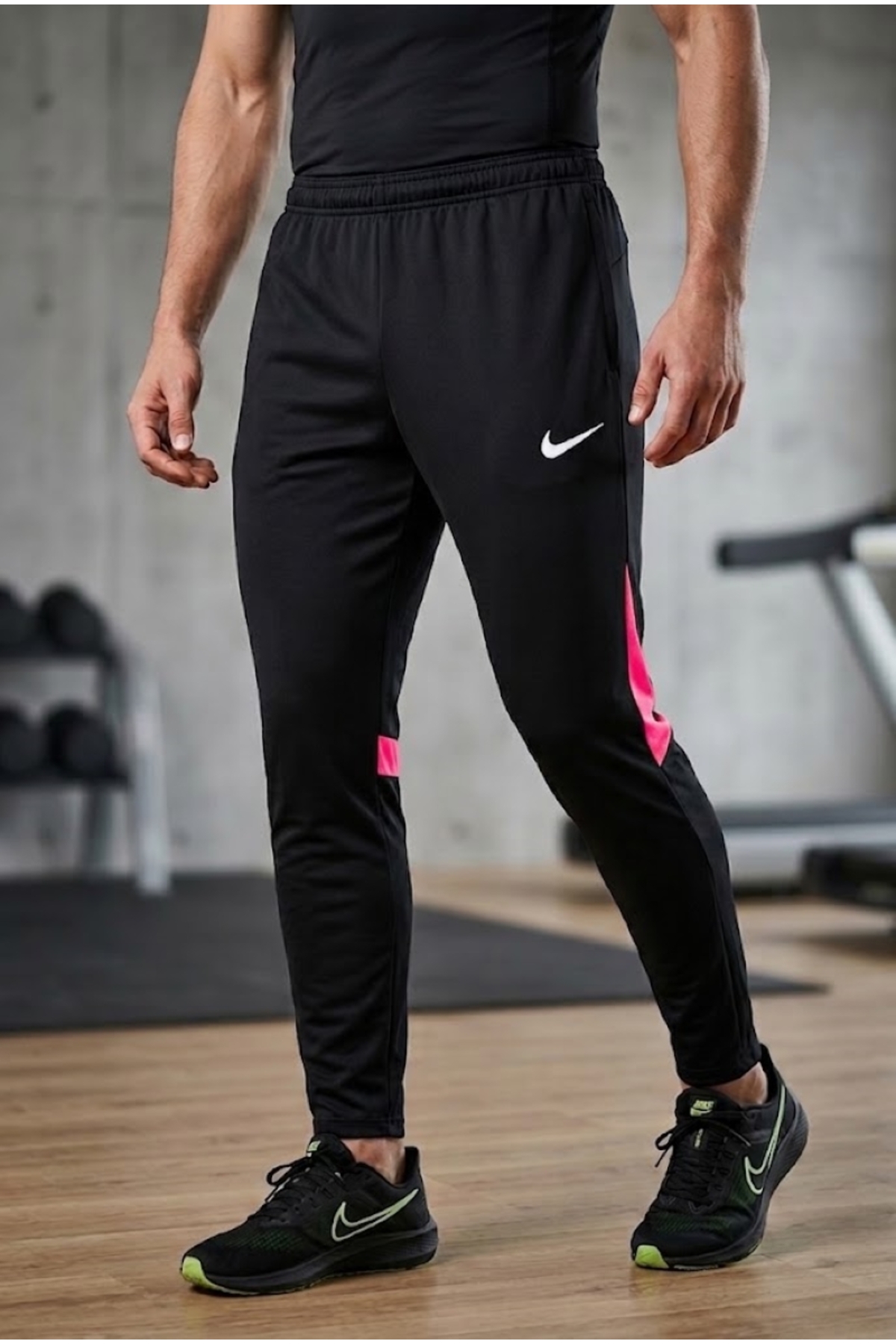 شلوار گرمکنمردانهNikeرنگارنگ