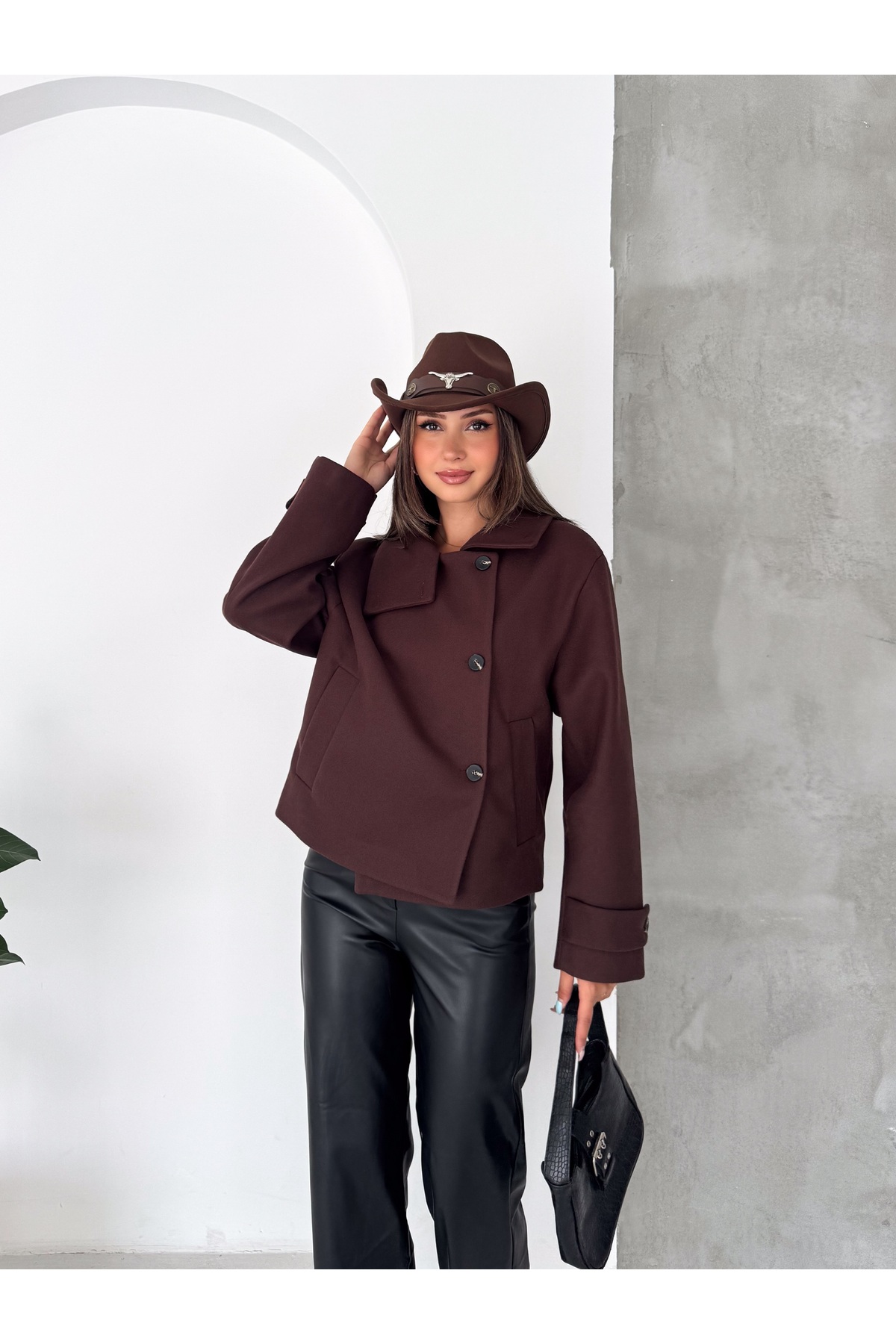 Bella Breeze Kadın Oversize Dik Yaka Düğmeli Kısa Kaban görsel 7
