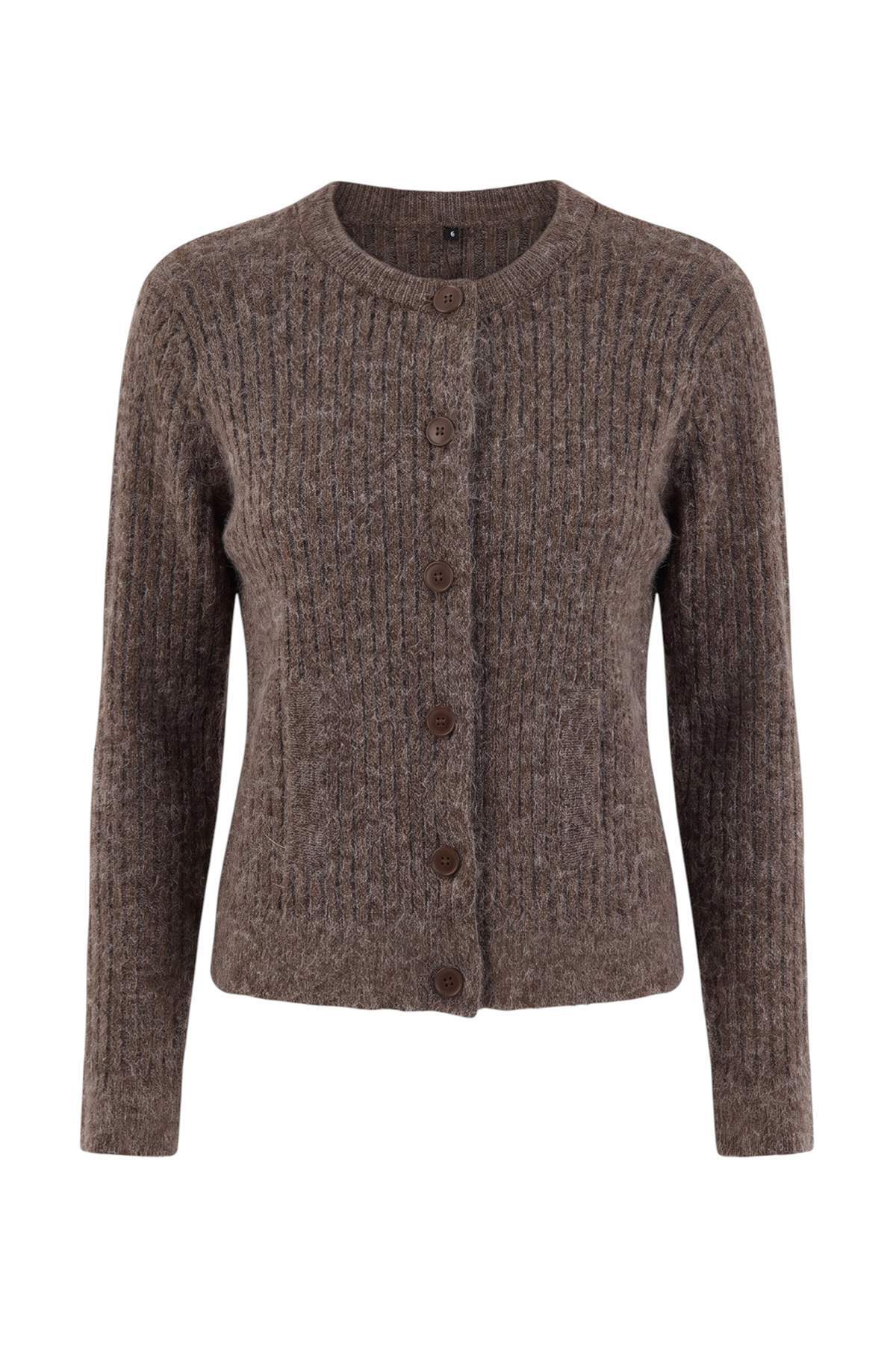 Trendyolmilla Wardrobe Essentials Kahverengi Alpaka Yünlü Basic Triko Hırka TWOAW27HI00142
