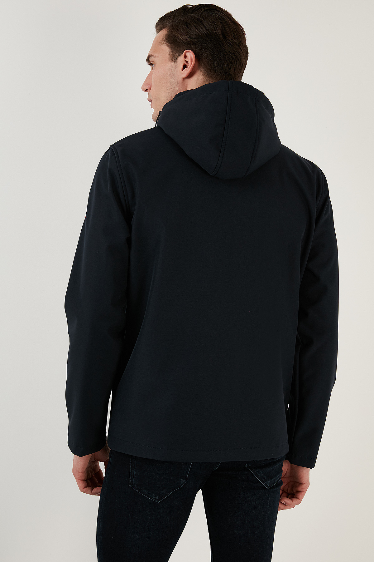 Suya ve Rüzgara Dayanıklı Kapüşonlu Softshell Mont Erkek MONT 5855045 — سرمه‌ای — تصویر 6 از 7