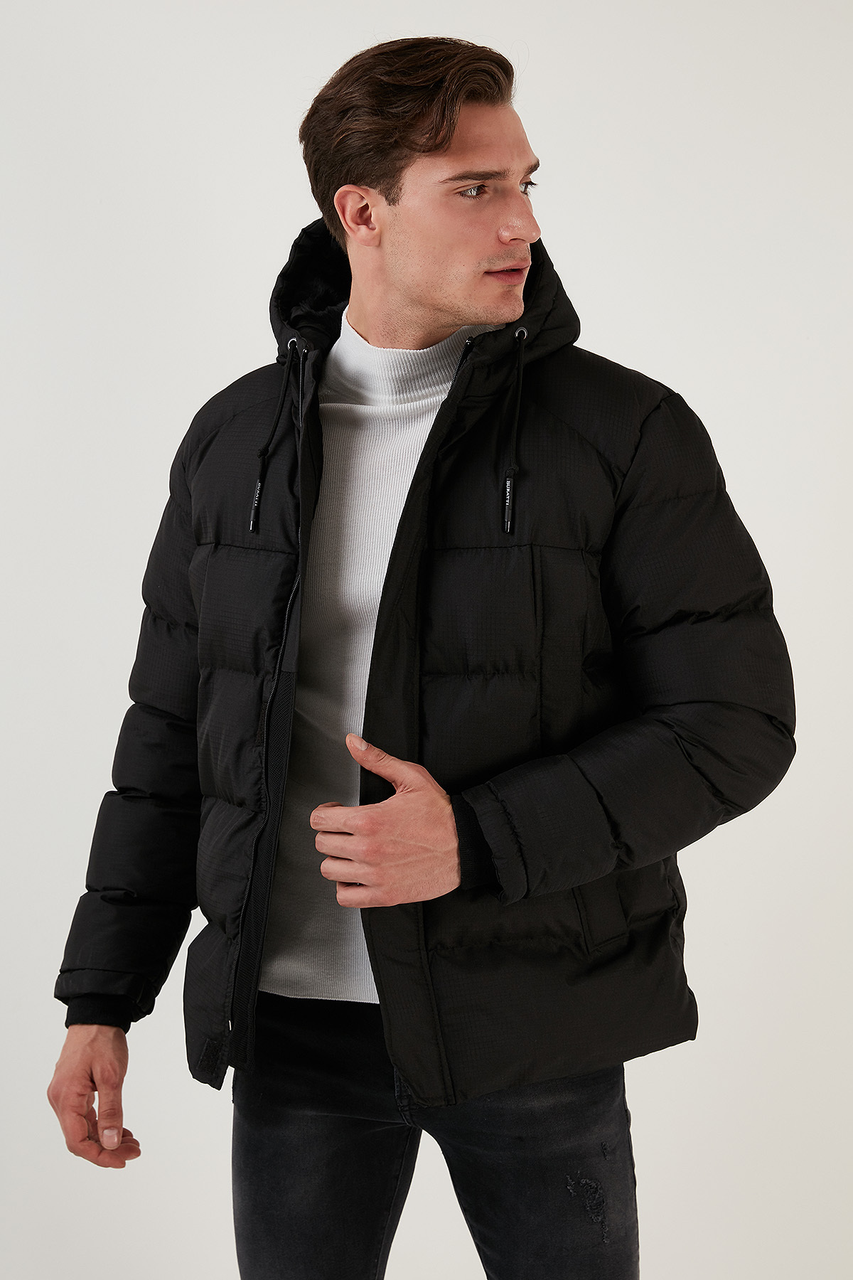 Fermuarlı Cepli Slim Fit Kapüşonlu Şişme Mont Erkek Mont 5711050 — مشکی