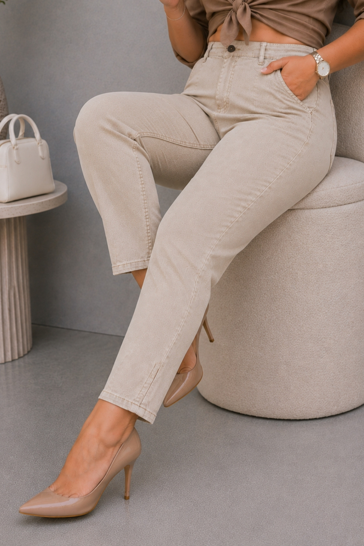 CEDY DENIM Mom Fit Jean Büyük Beden Yüksek Bel Carrot Kesim Dar Paça Pileli Esnek Kot Pantolon C600-bej görsel 4