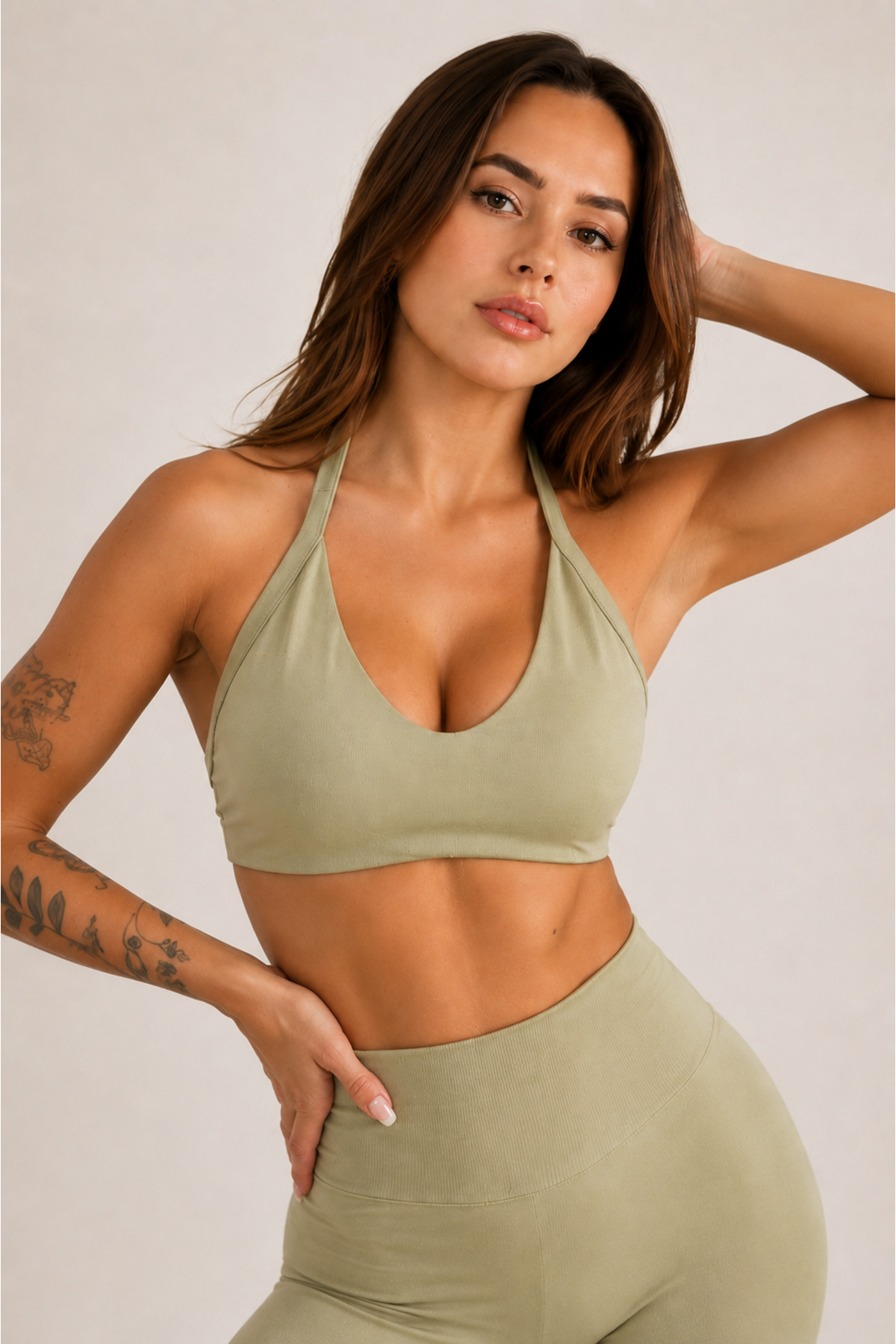FOREVER MORE Milene Model Kadın Boyundan Geçirmeli Pedli Spor Sütyeni görsel 2