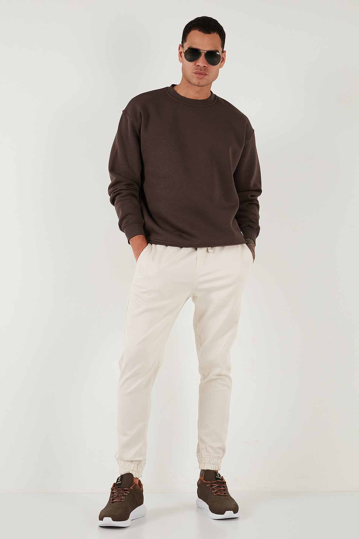 Buratti Regular Fit Bisiklet Yaka Pamuklu İçi Tüylü Yumuşak Şardonlu Sweat Erkek SWEAT 5905255 görsel 2